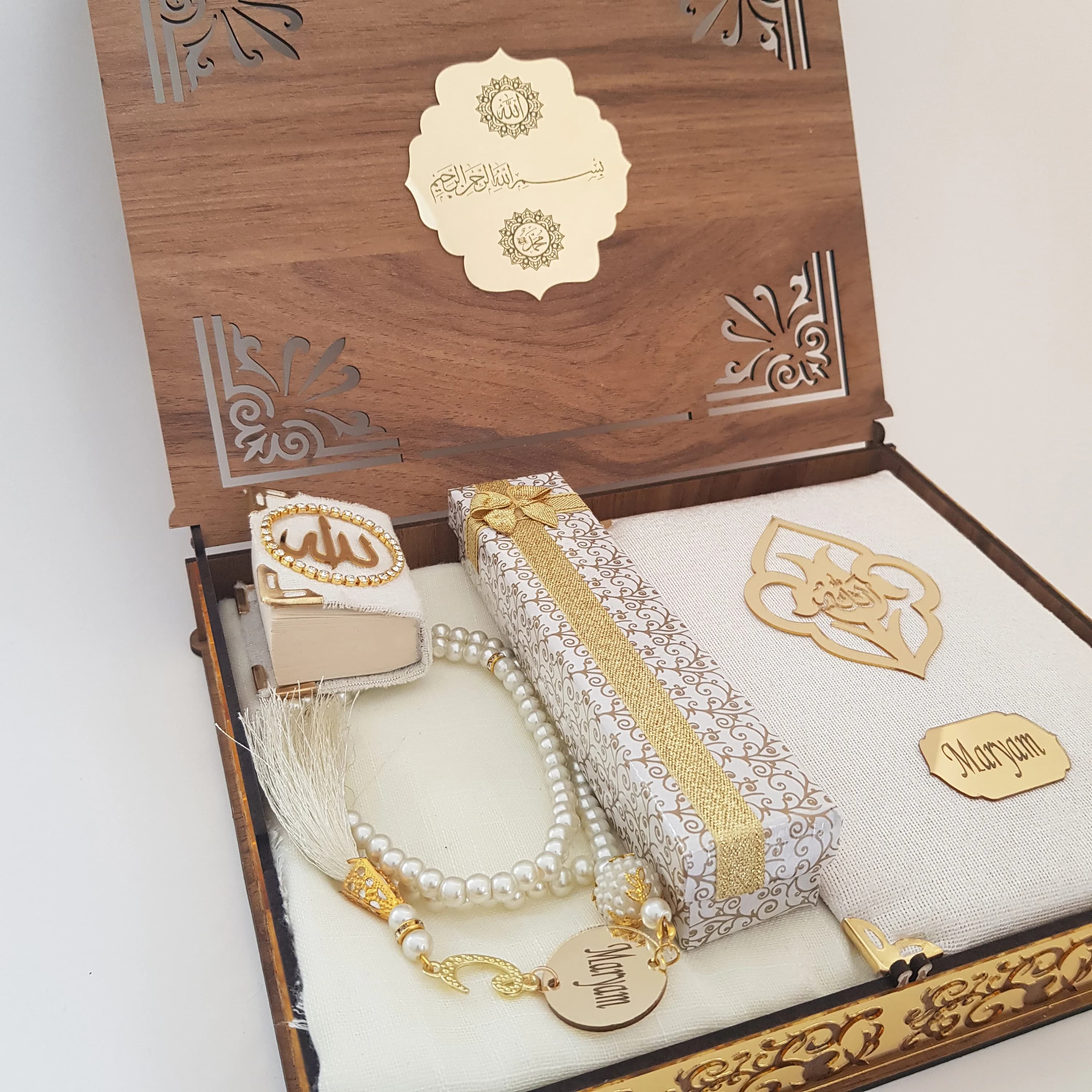 Luxury Ramadan Gift Set, Personalized Quran, Bookmark, Tasbeeh