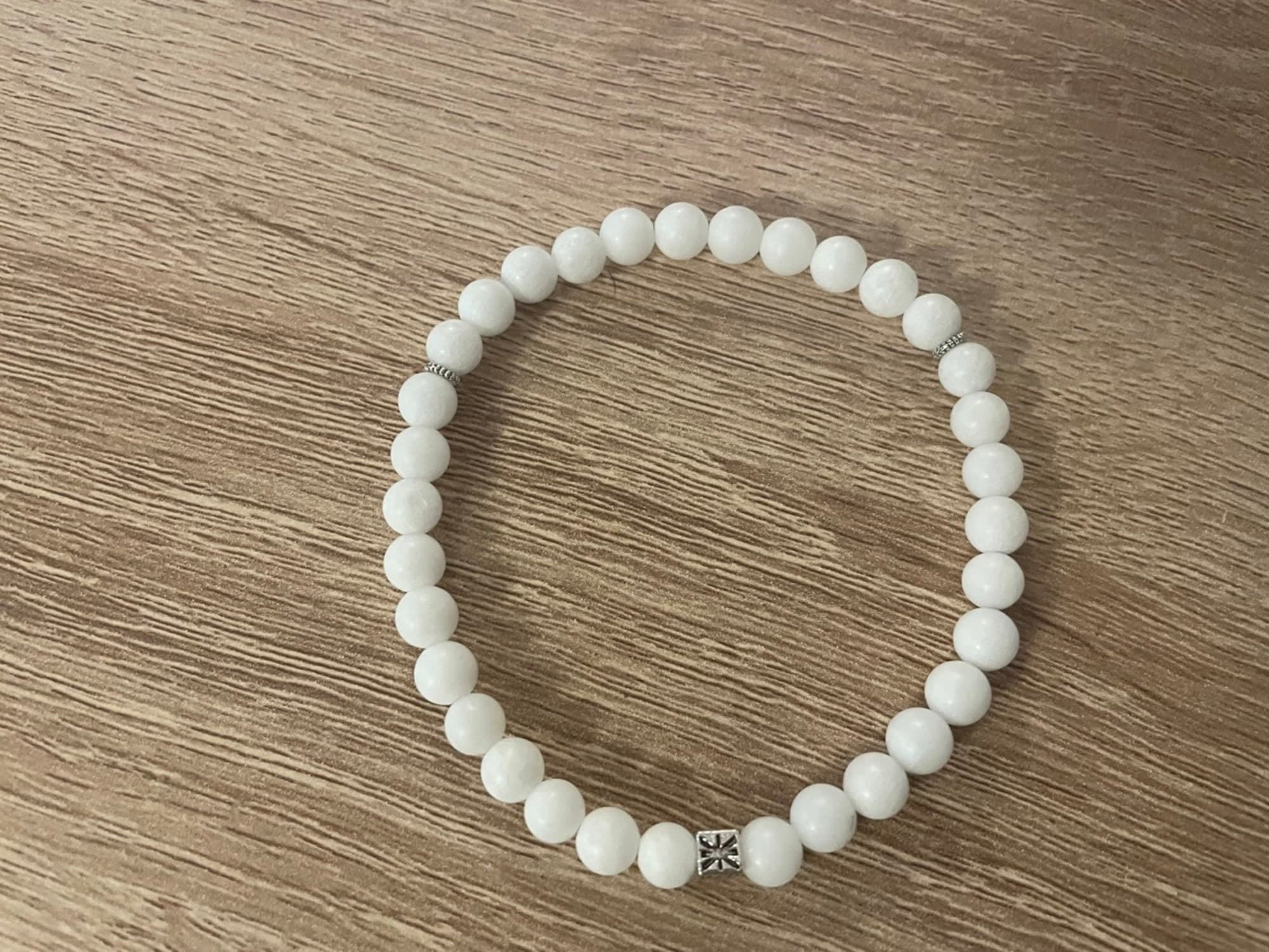 White Stone Tasbih Bracelet (33 Beads) - image 4