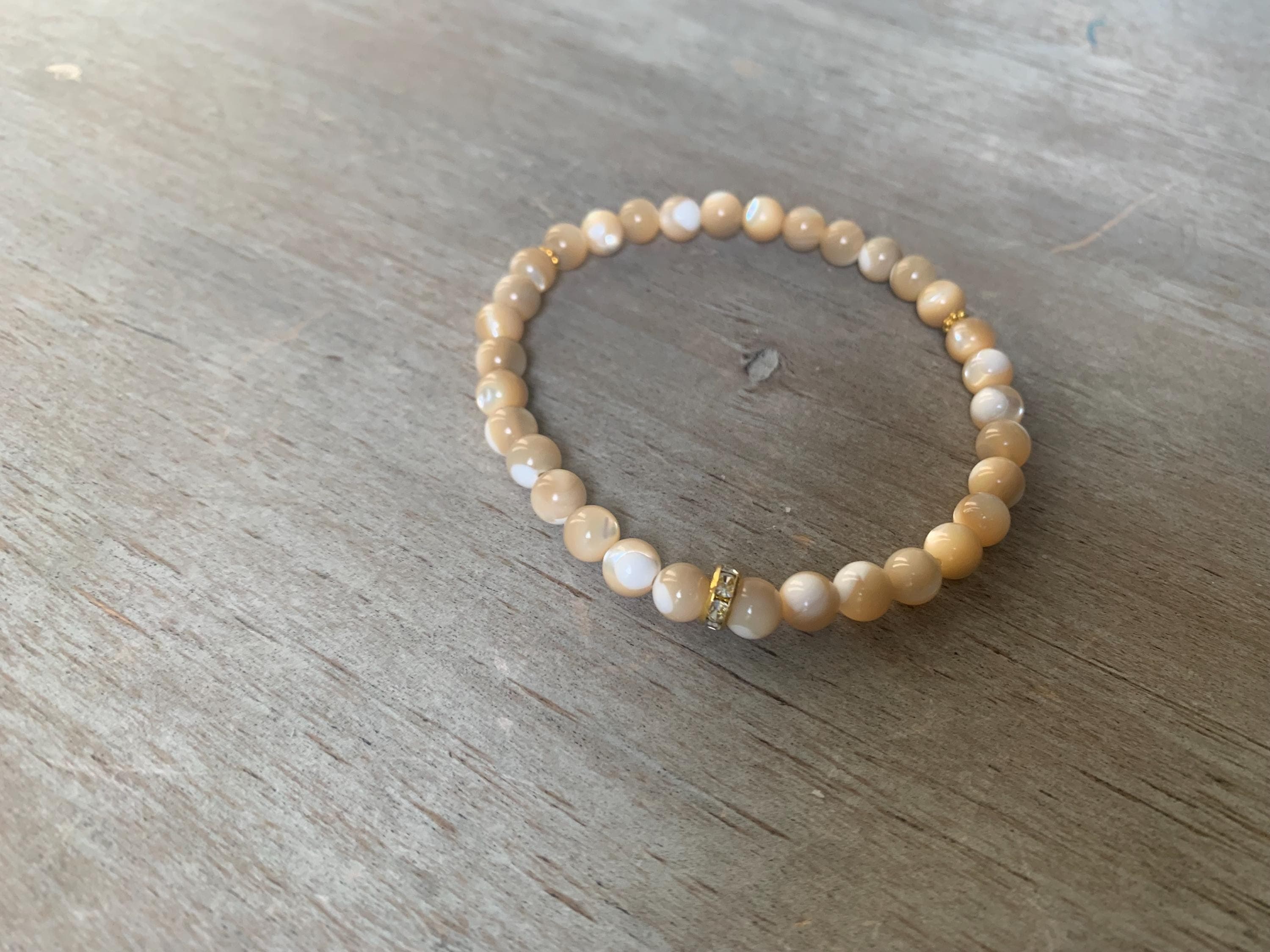 Tan Shell Tasbih Bracelet (33 Beads) - image 3