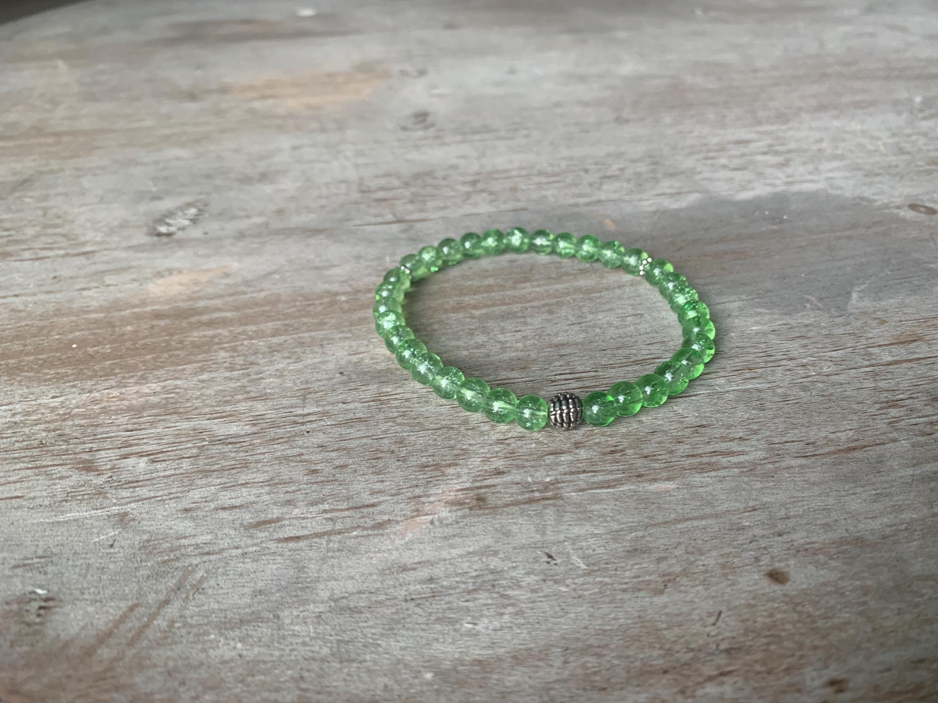 Green Cracked Glass Bead Tasbih Bracelet (33 Beads) - image 4