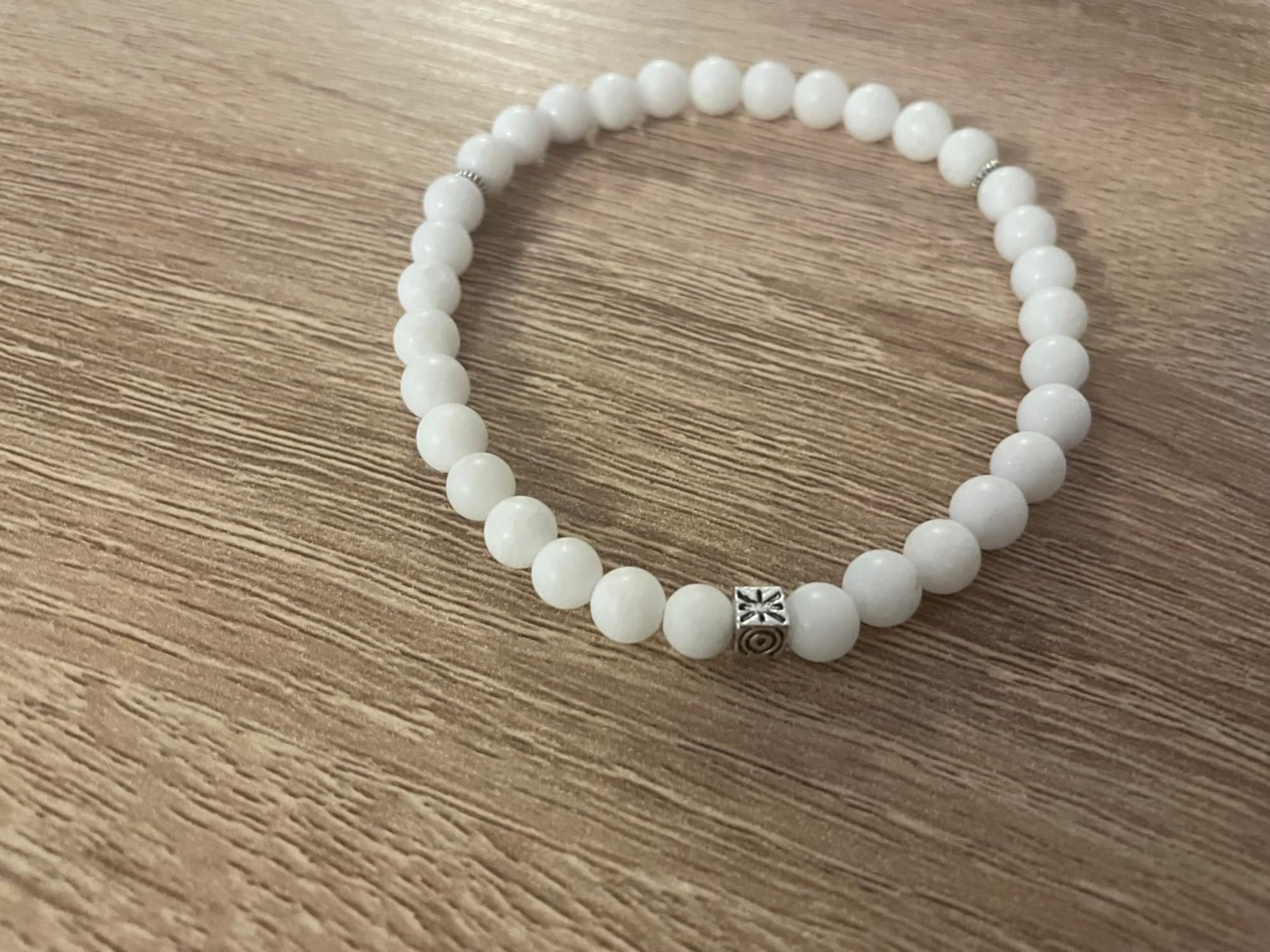 White Stone Tasbih Bracelet (33 Beads) - image 3