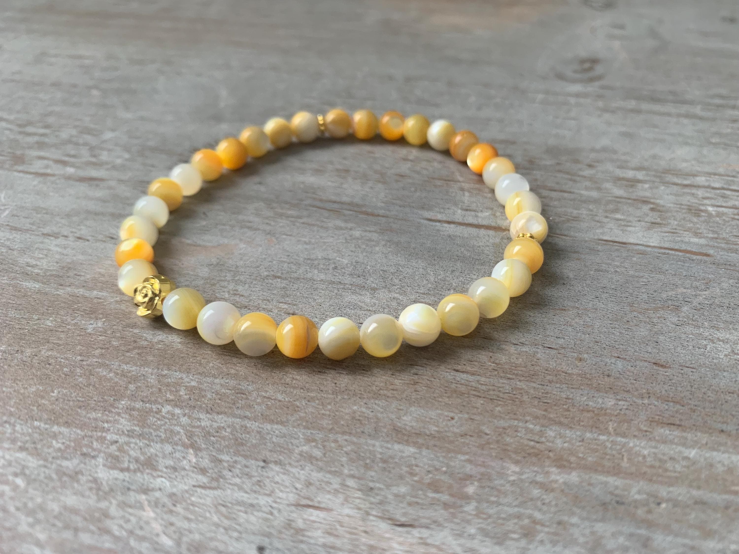 Yellow Shell Tasbih Bracelet (33 beads) - image 4