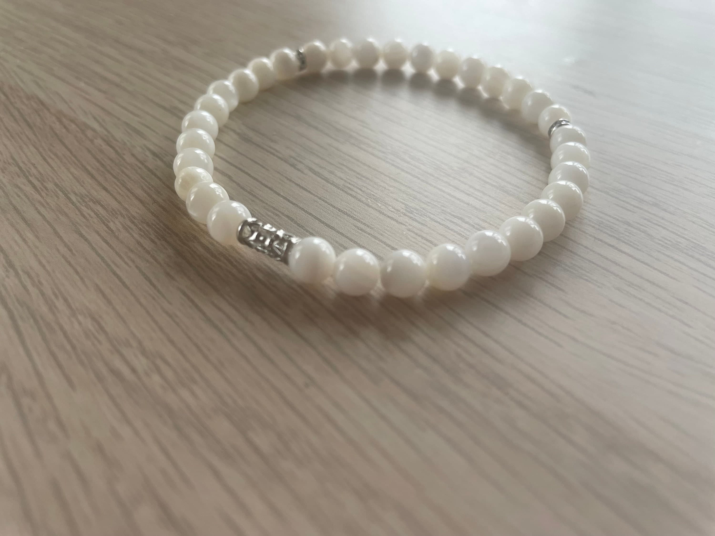 Shell Tasbih Bracelet with Bar Spacer (33 Beads) - image 3