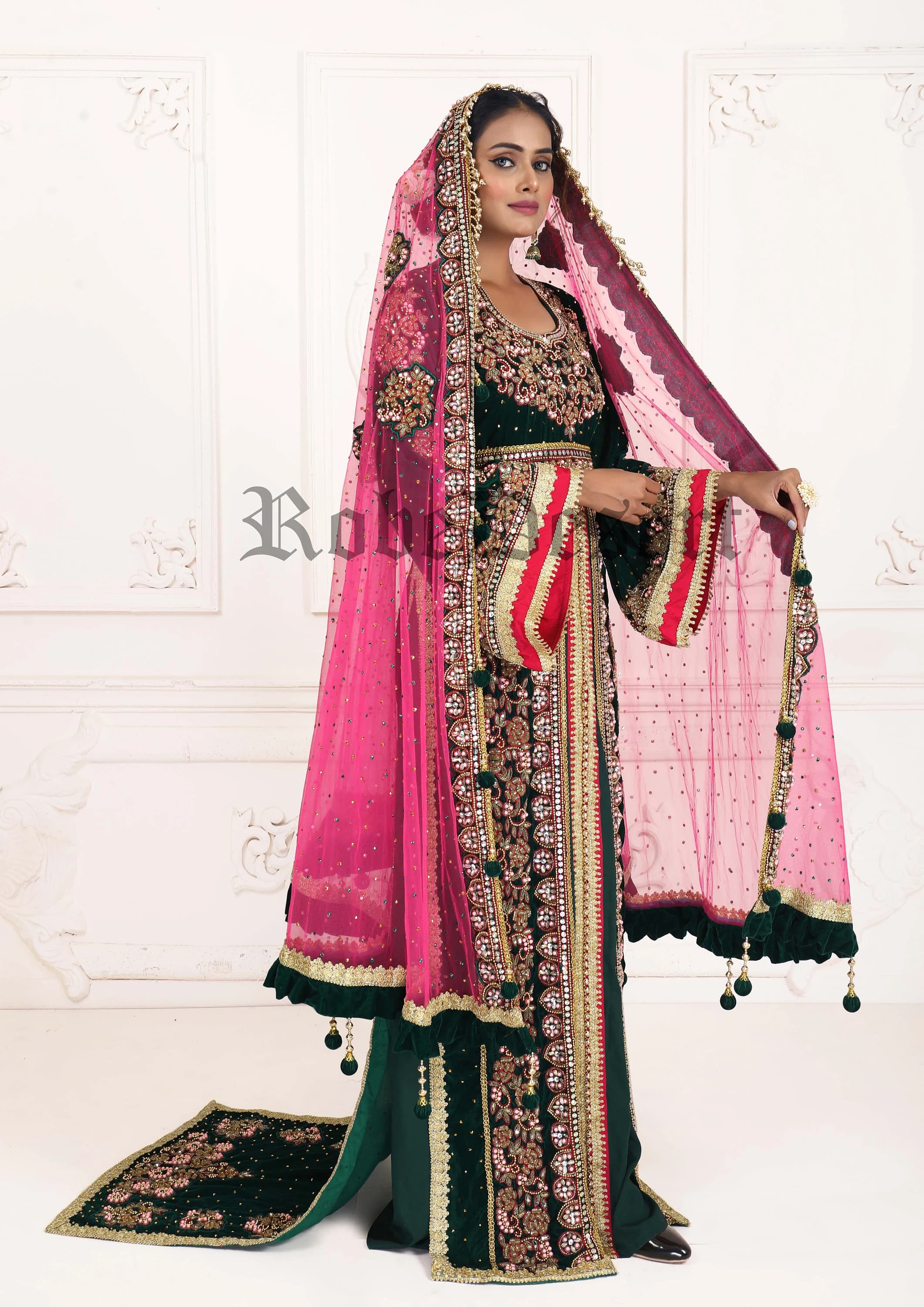 Dark Green Moroccan Wedding Kaftan: Elegant Islamic Dubai Dress - image 3