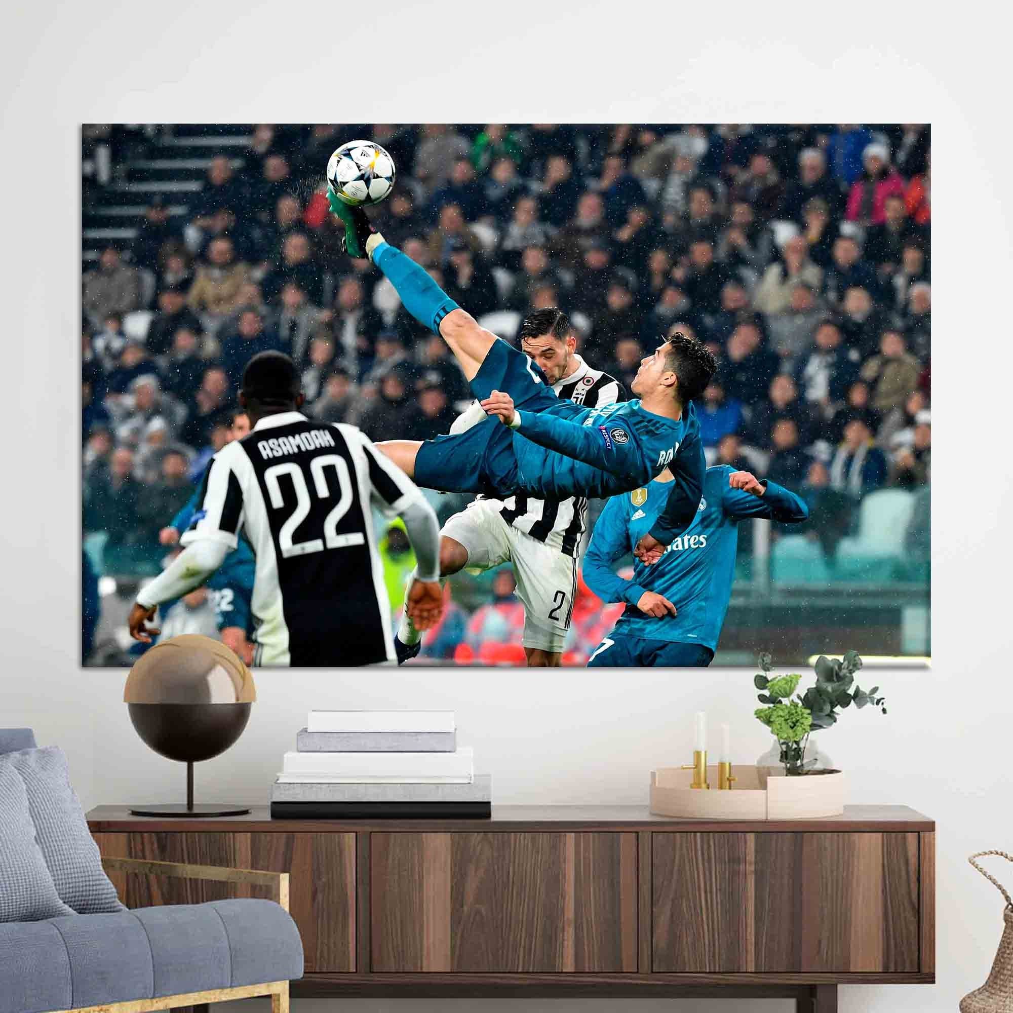 Cristiano Ronaldo Canvas Wall Art: Soccer Player Artwork - image 3