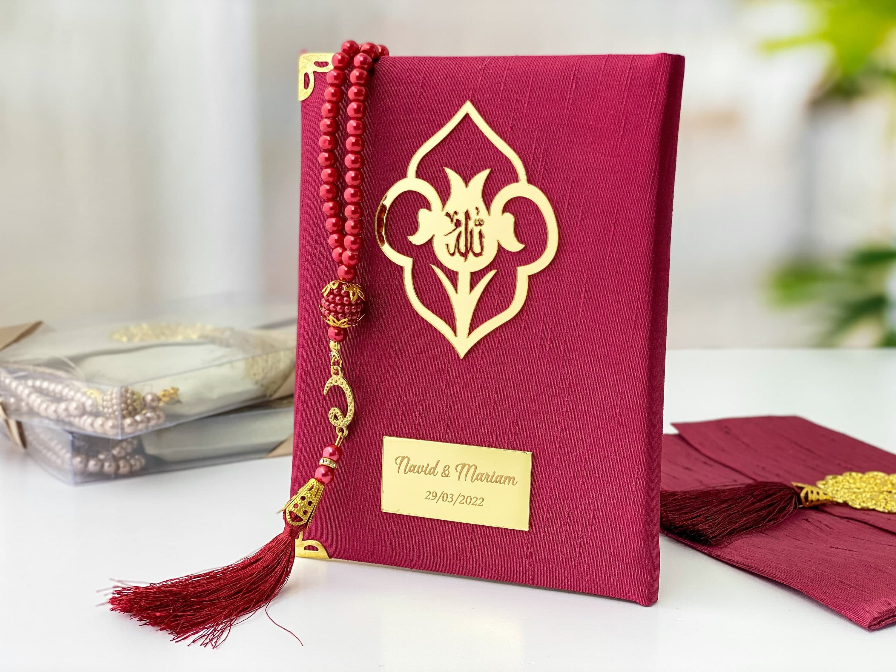 Personalized Yaseen Book Set: Islamic Wedding Favors with Pearl Tasbih