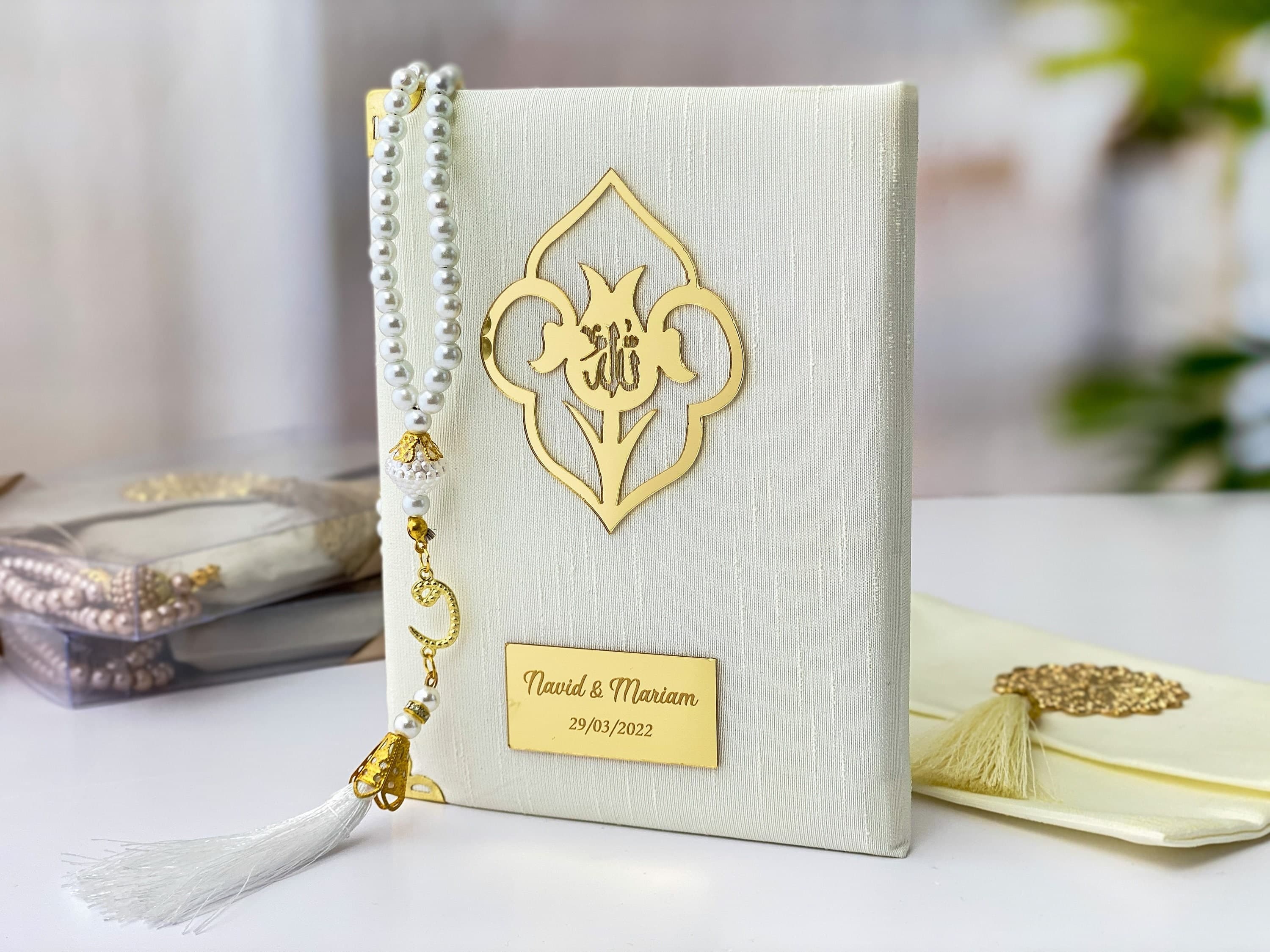 Personalized Yaseen Book Gift Set: Pearl Tasbih, Islamic Wedding Favors