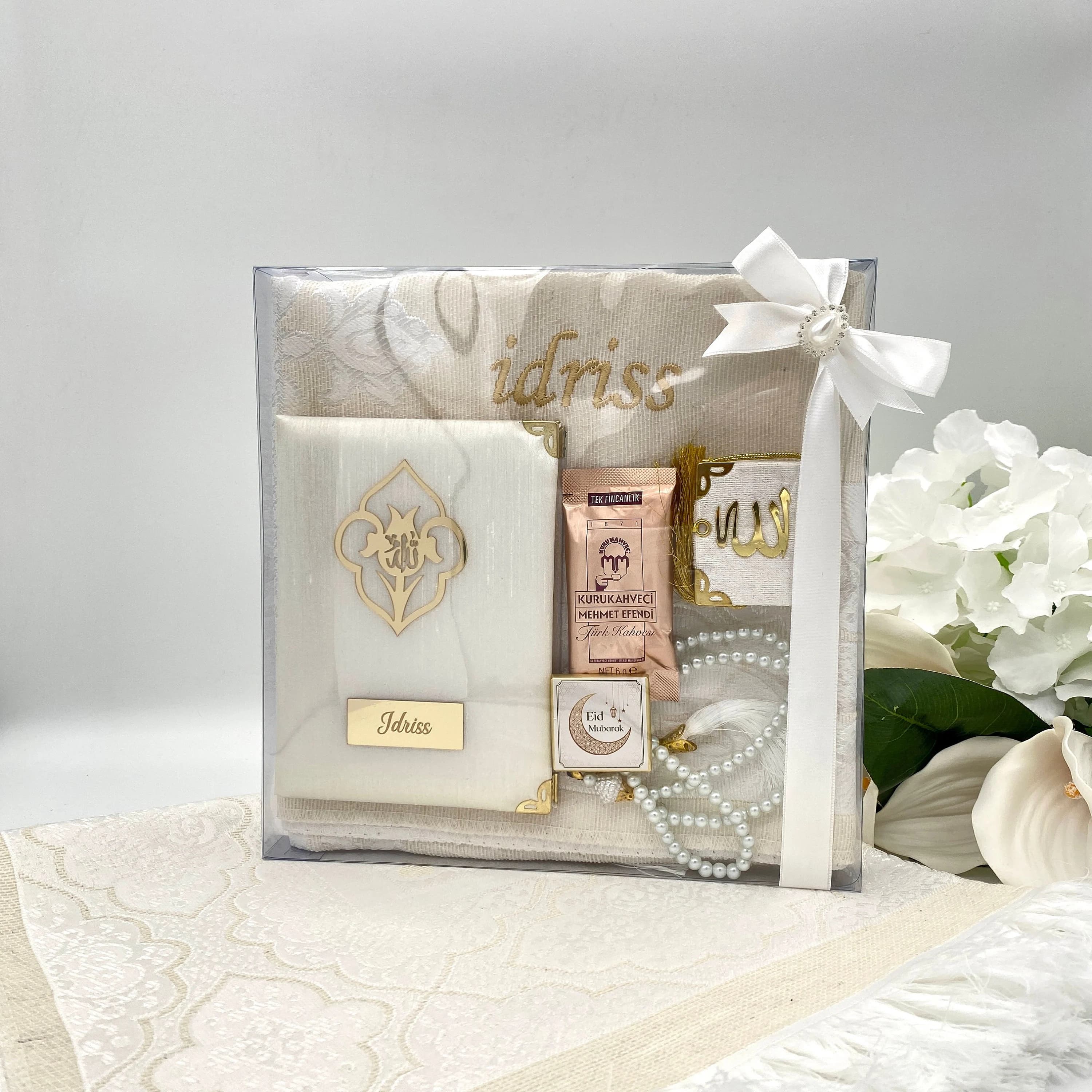 Personalized Prayer Mat, Muslim Gift Set, Umrah Mubarak, Prayer Rug Islam, Yaseen Tasbih Gift, Birthday Gift, Ameen Favors, Hajj, Eid Gifts - image 3