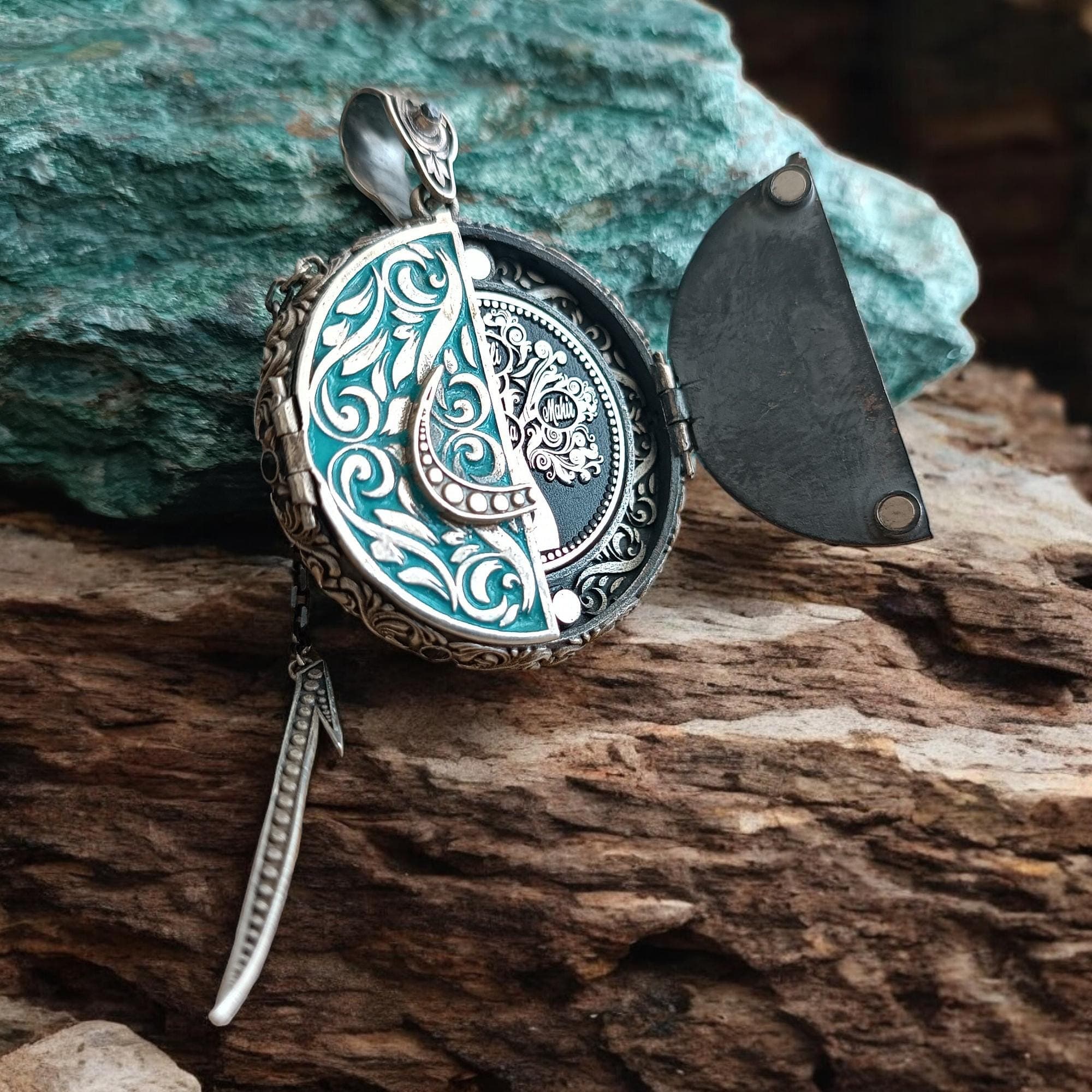 Family Tree Locket, Sterling Silver Doule Sided Medallion, Customizable Necklace, Custom Gift for Mom, Unique Father Gift, Gift for Husband - image 4