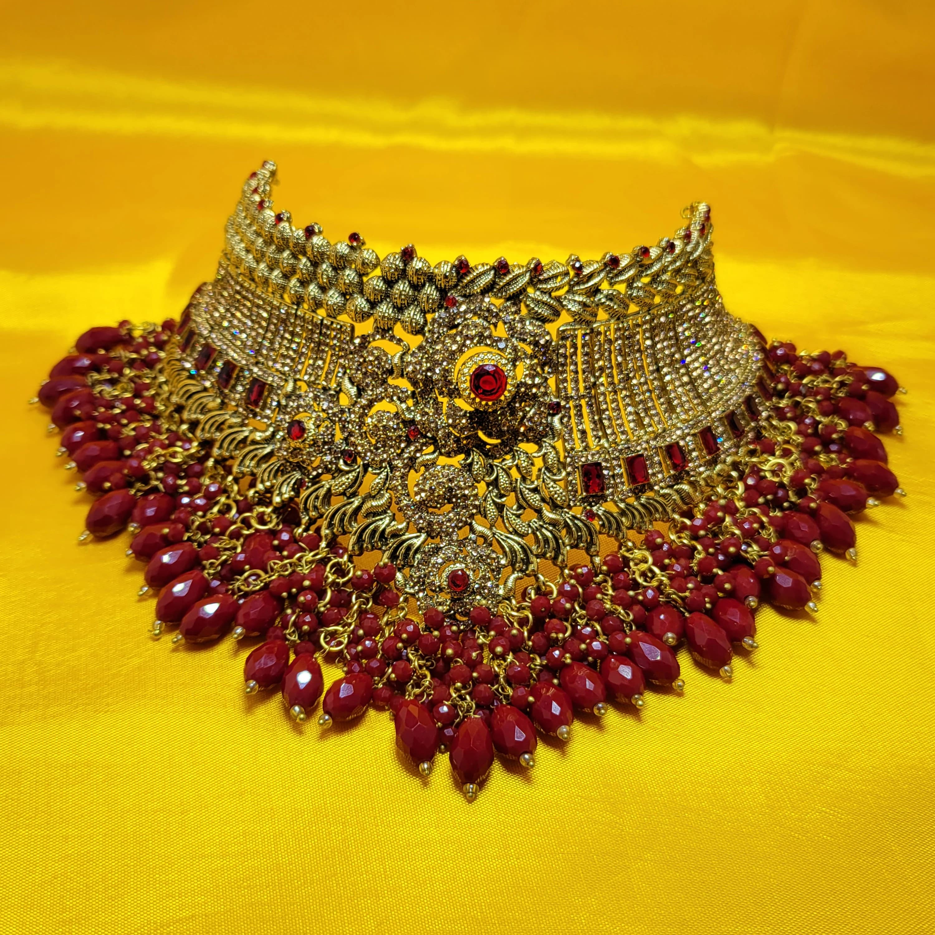 Bridal Jadau choker set.