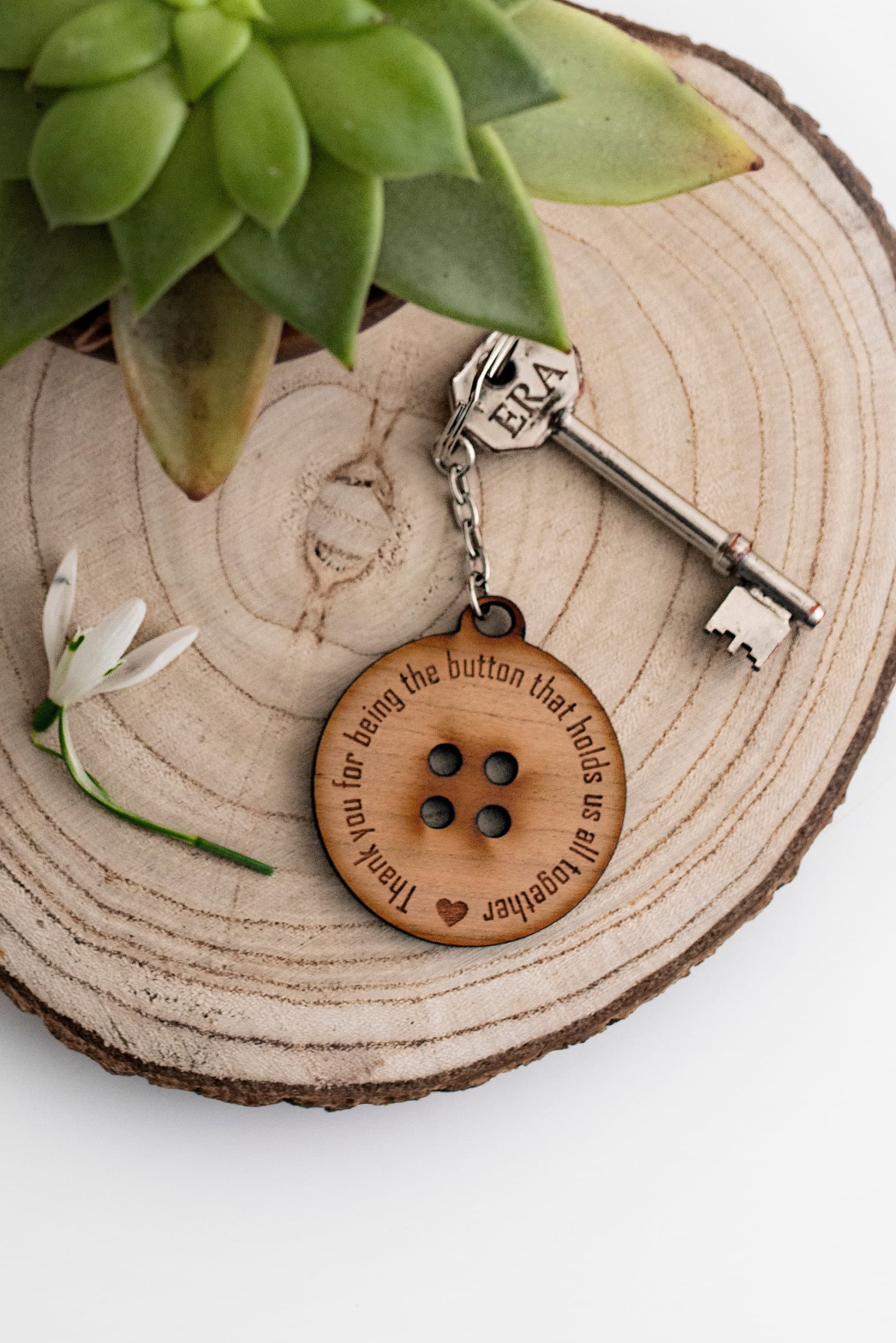 SALE ** Button Keyring - Thank you for being the button that holds us together - Mother's Day Gift - Gift for Mum, Grandma, Mam etc - image 4