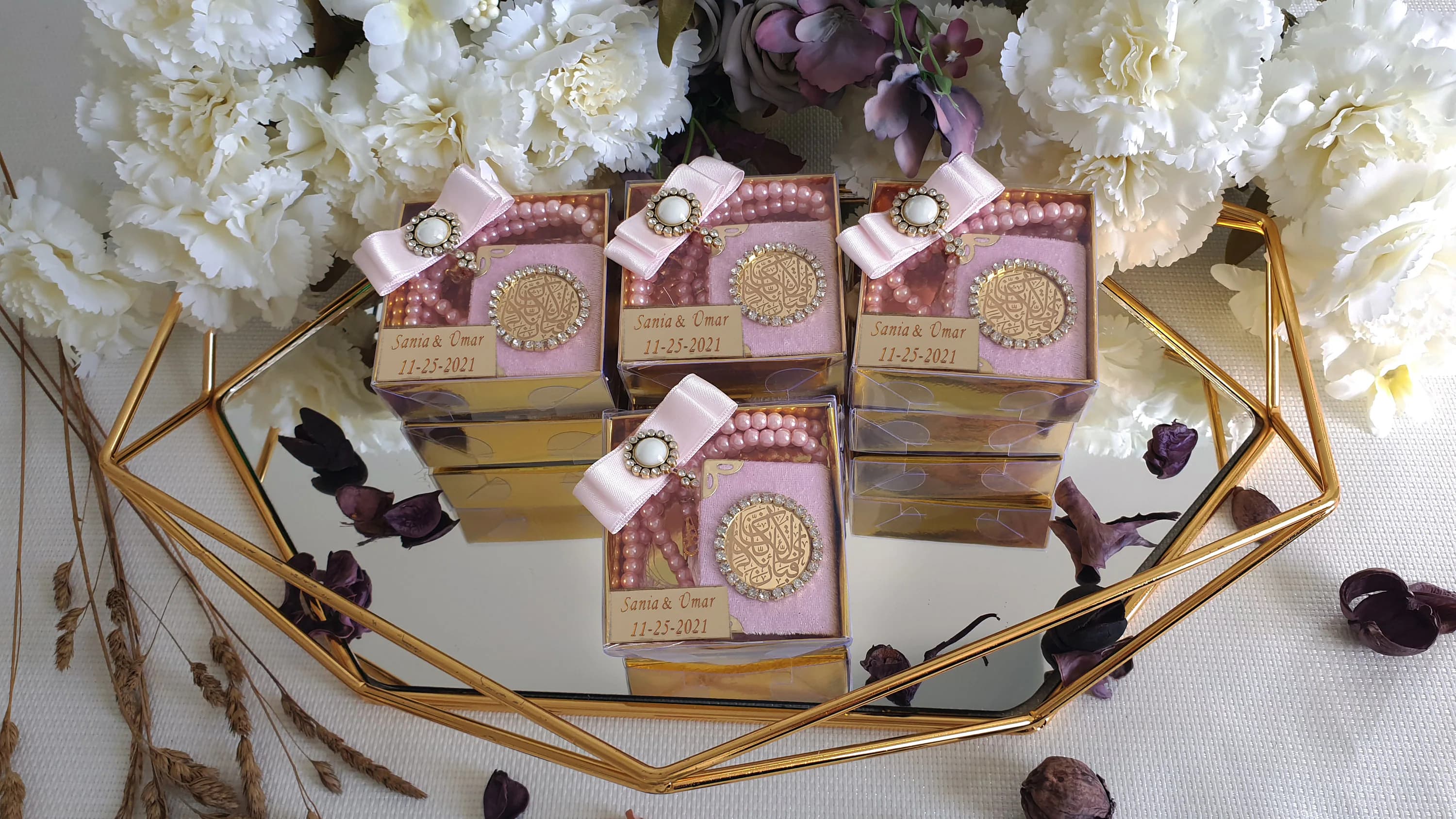 Luxury Custom Mini Quran Favor, Arabic Velvet Quran, Islamic Wedding Favor Ramadan Mubarak, Muslim Baby Shower, Personalize Quran Gift - image 3