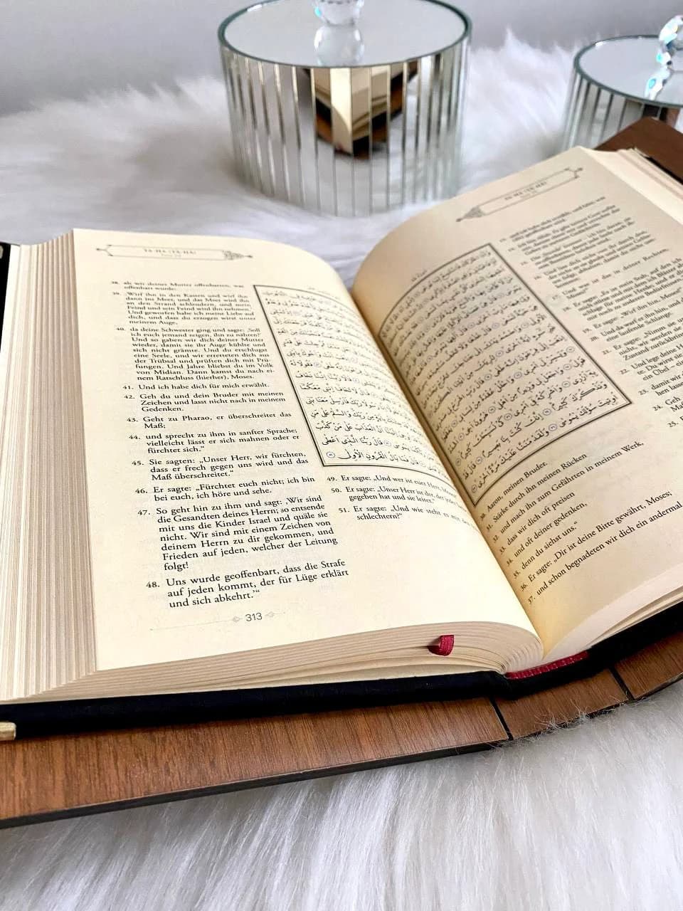 German Quran, Islamic Eid Gift, Deutch Velvet Mirrored Gold Quran Set and Pearl Tasbih, German Translation Quran, Dhikr Beads, Quran Gift - image 5
