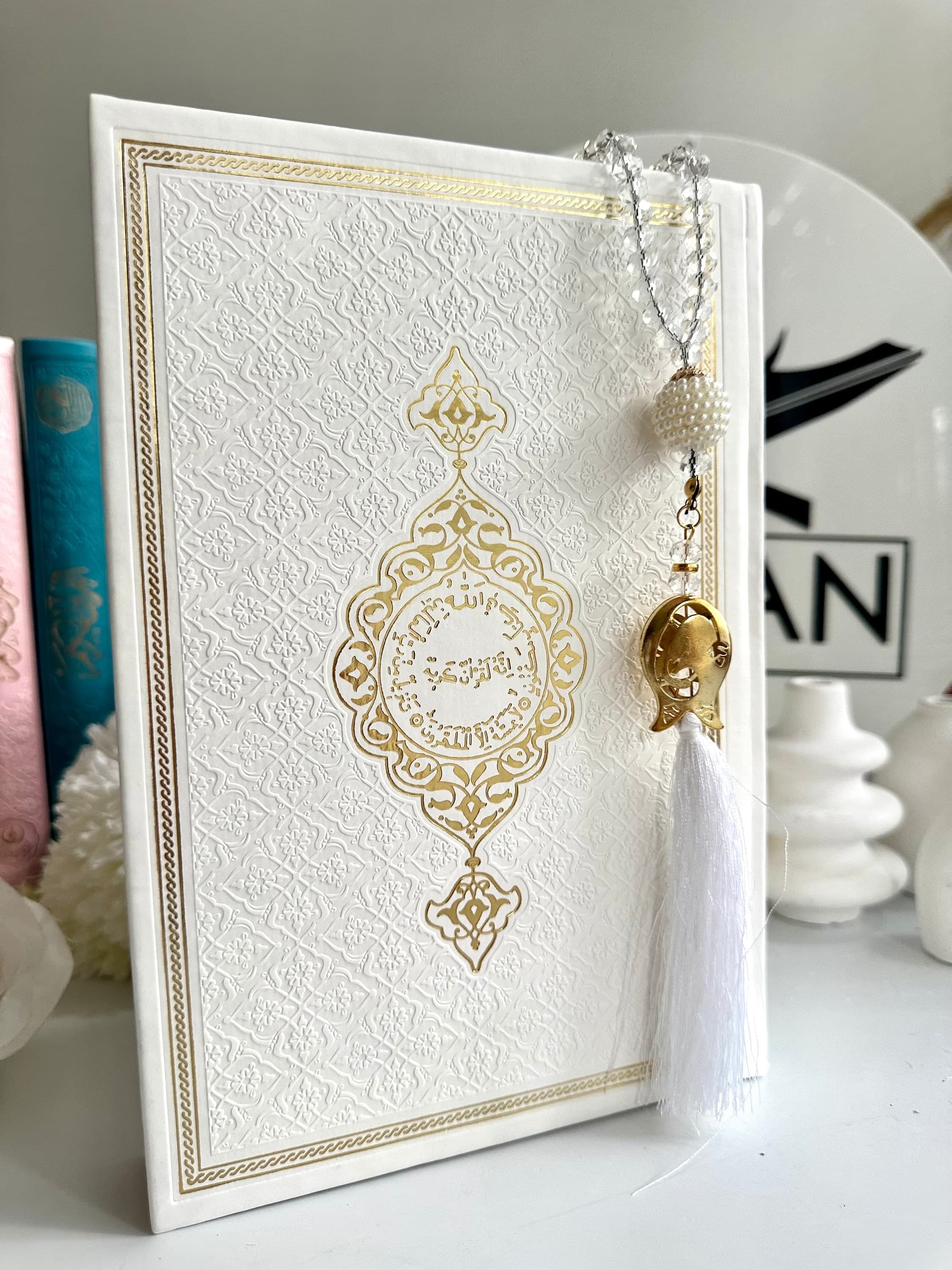 Large Silver Arabic Quran Gift Set, Leather, Prayer Rug & Tasbih - image 3