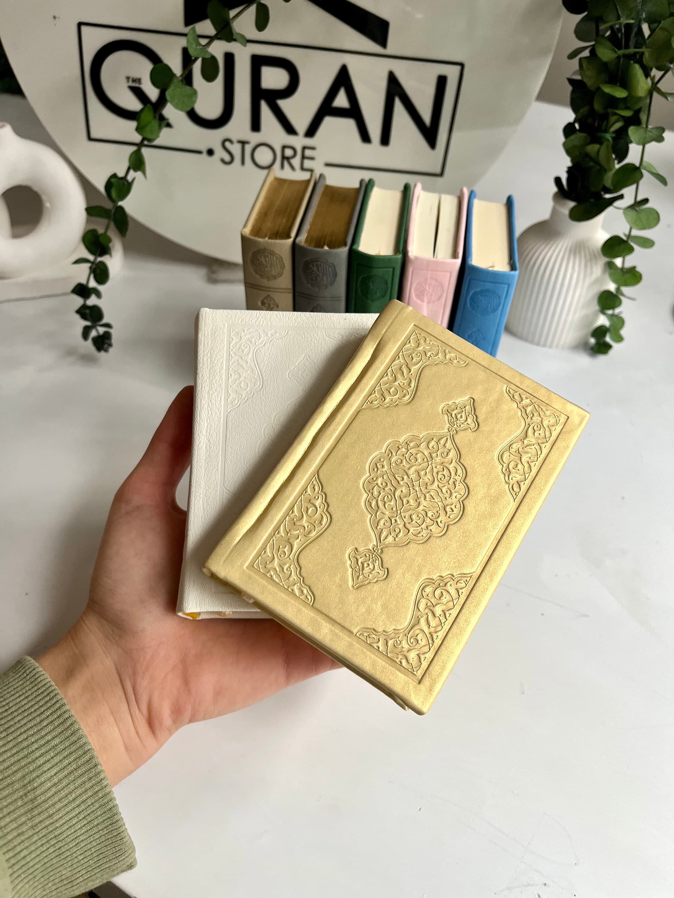 Gold Arabic Quran, Quran Gift for Friend, Leather Quran, Ramadan Mubarak Gift, Islamic Gift, Umrah Gift, Muslim Gift, Eid Gift, Aqiqa Favors
