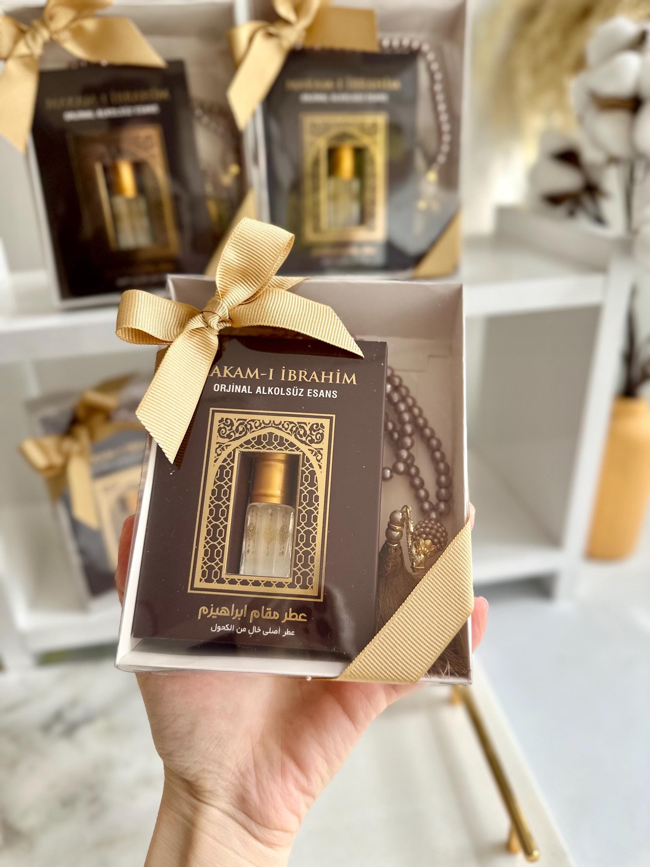 Makam-ı İbrahim Essence, Islamic Oud Gift Set, Ramadan Scent Gift - image 4