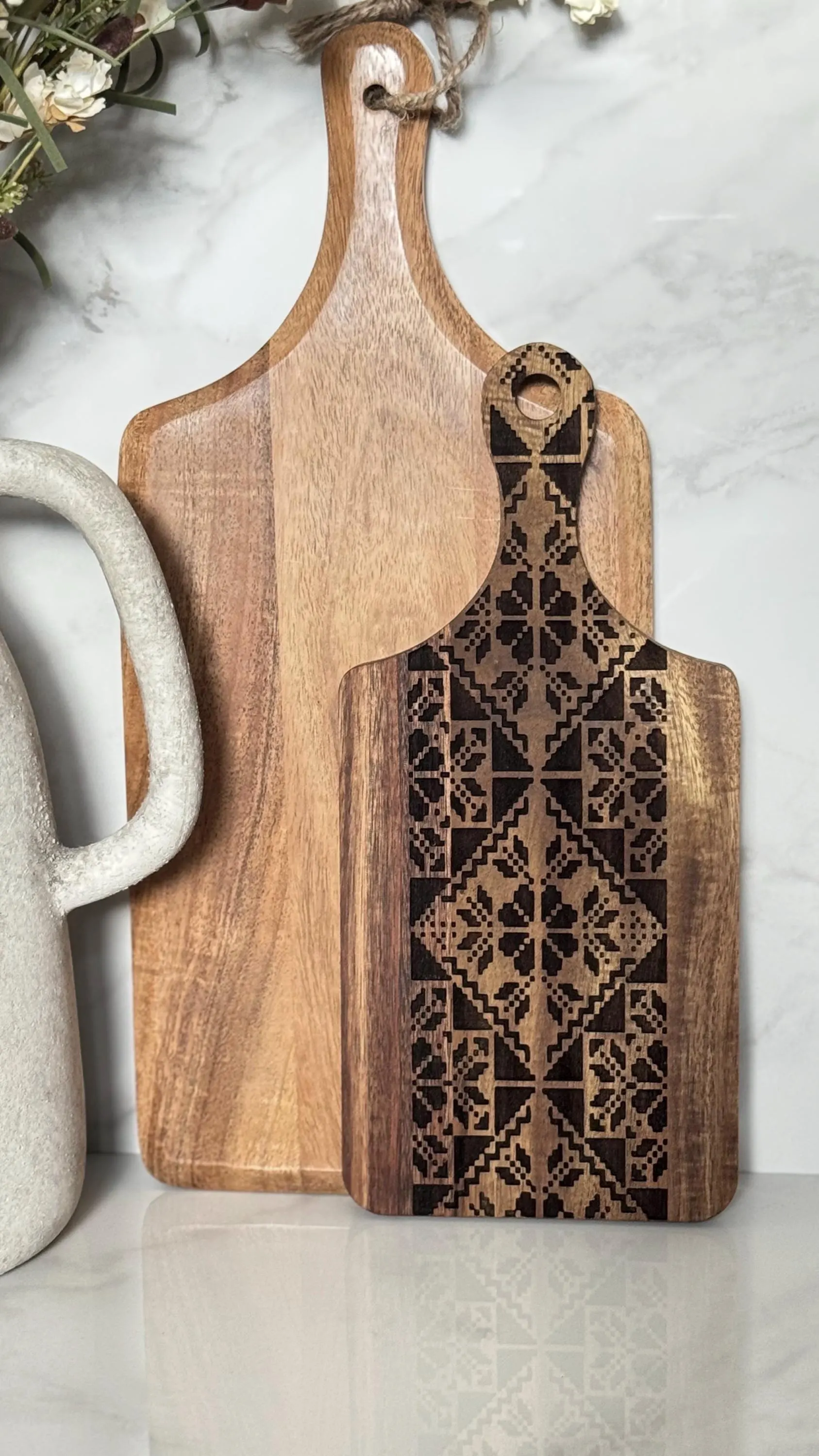 Palestine Tatreez Engraved Acacia Board: Palestinian Embroidery Design - image 2