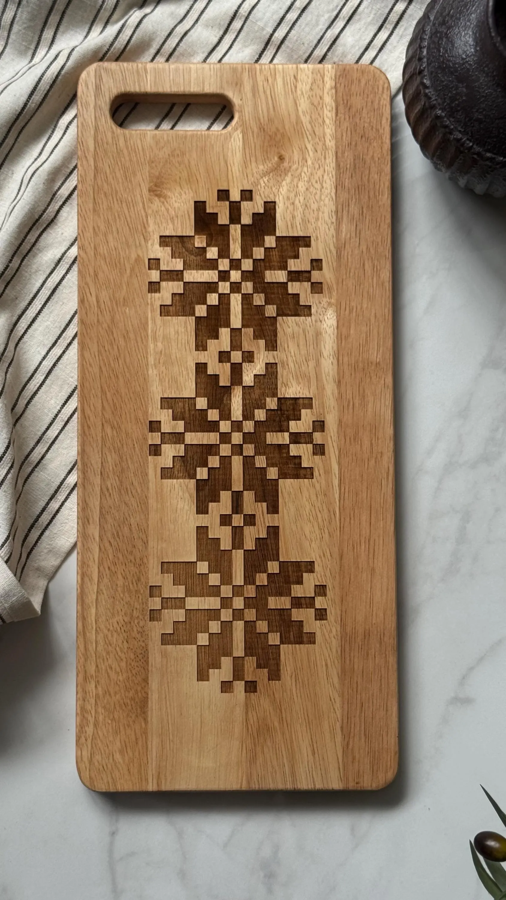 Palestinian Tatreez Engraved Wood Serving Board | Qamar Moon Motif Cheese Board - image 2