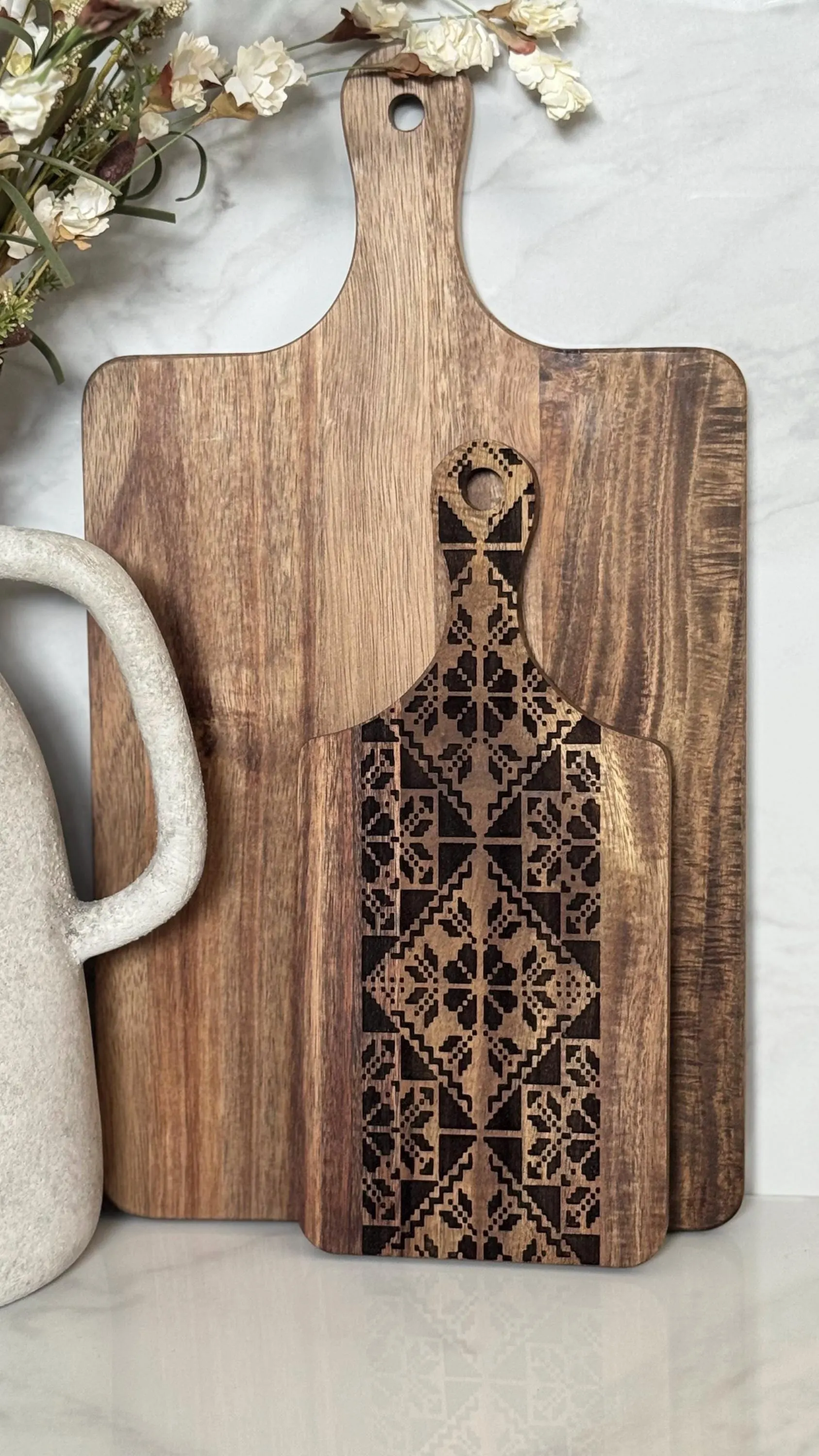 Palestine Tatreez Engraved Acacia Board: Palestinian Embroidery Design - image 3