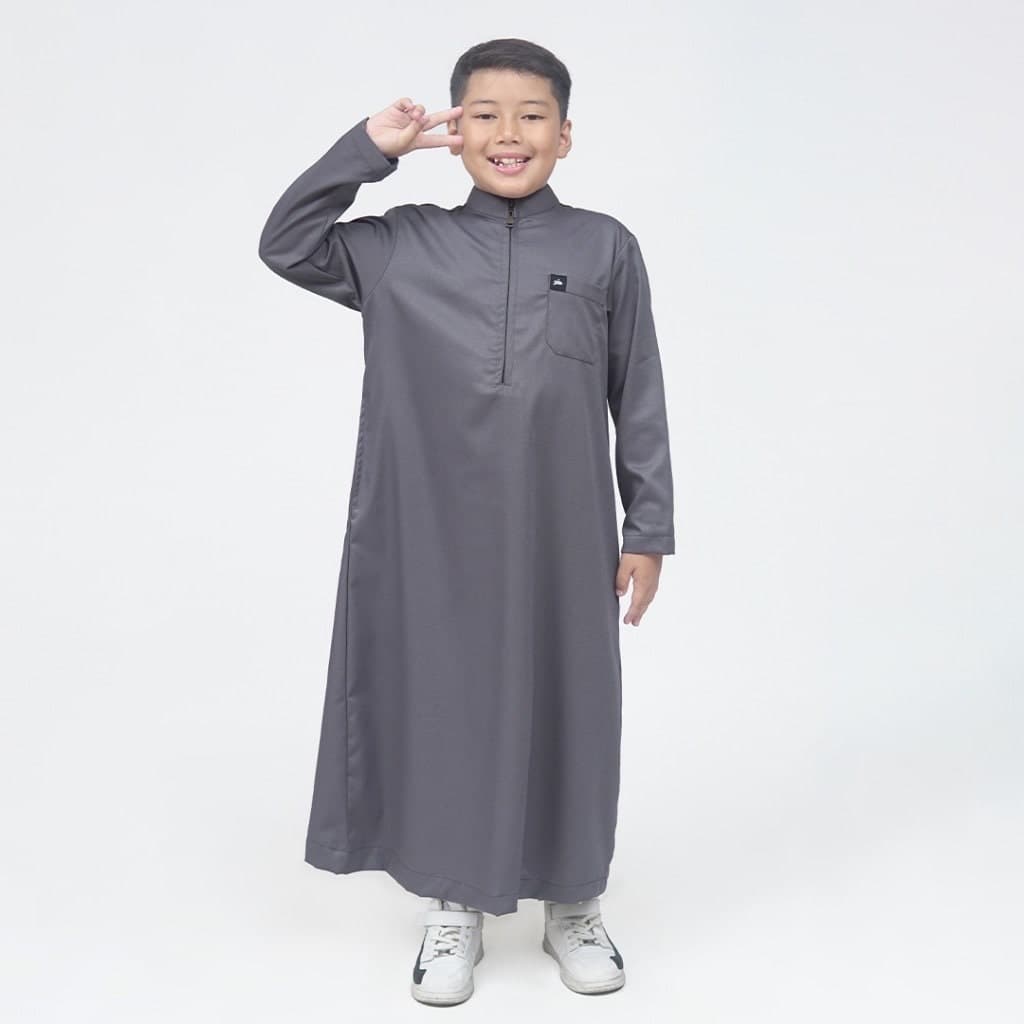 KHALIFAH long sleeve kids thobe, boy's arabian thobe, boy's umrah thobe - image 4