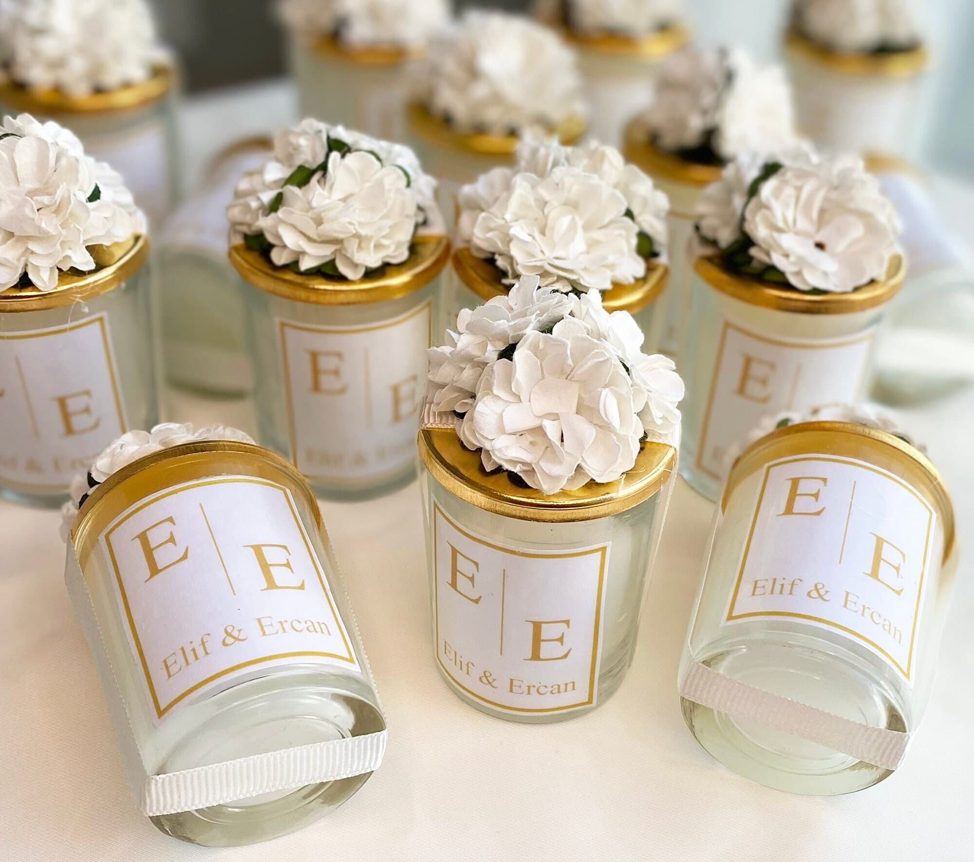 Personalized Wedding Candle Favors: Elegant Glass Candle with Flower Lid - image 5