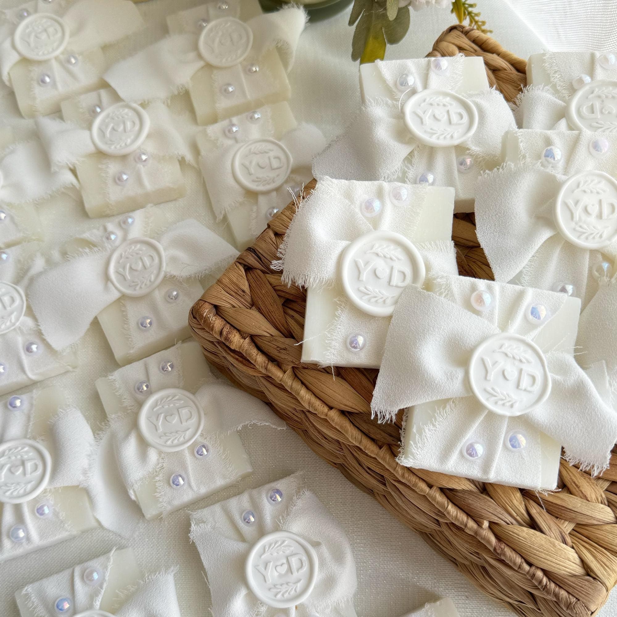 Handmade Pearl Wedding Soap Favors: Elegant Decorative Soaps