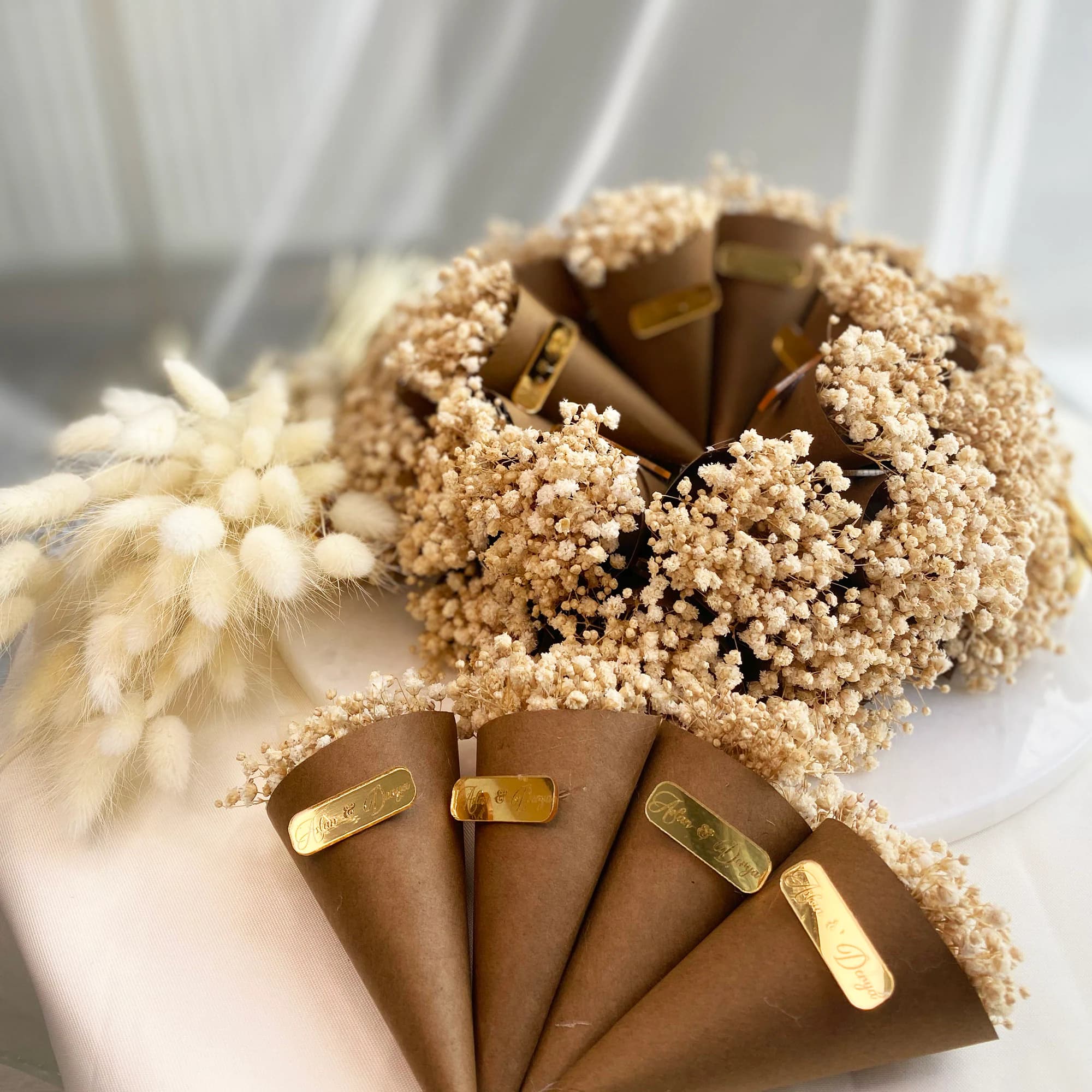 Personalized Magnet Favors: Rustic Dried Flower Bouquet, Wedding Baby Shower - image 3