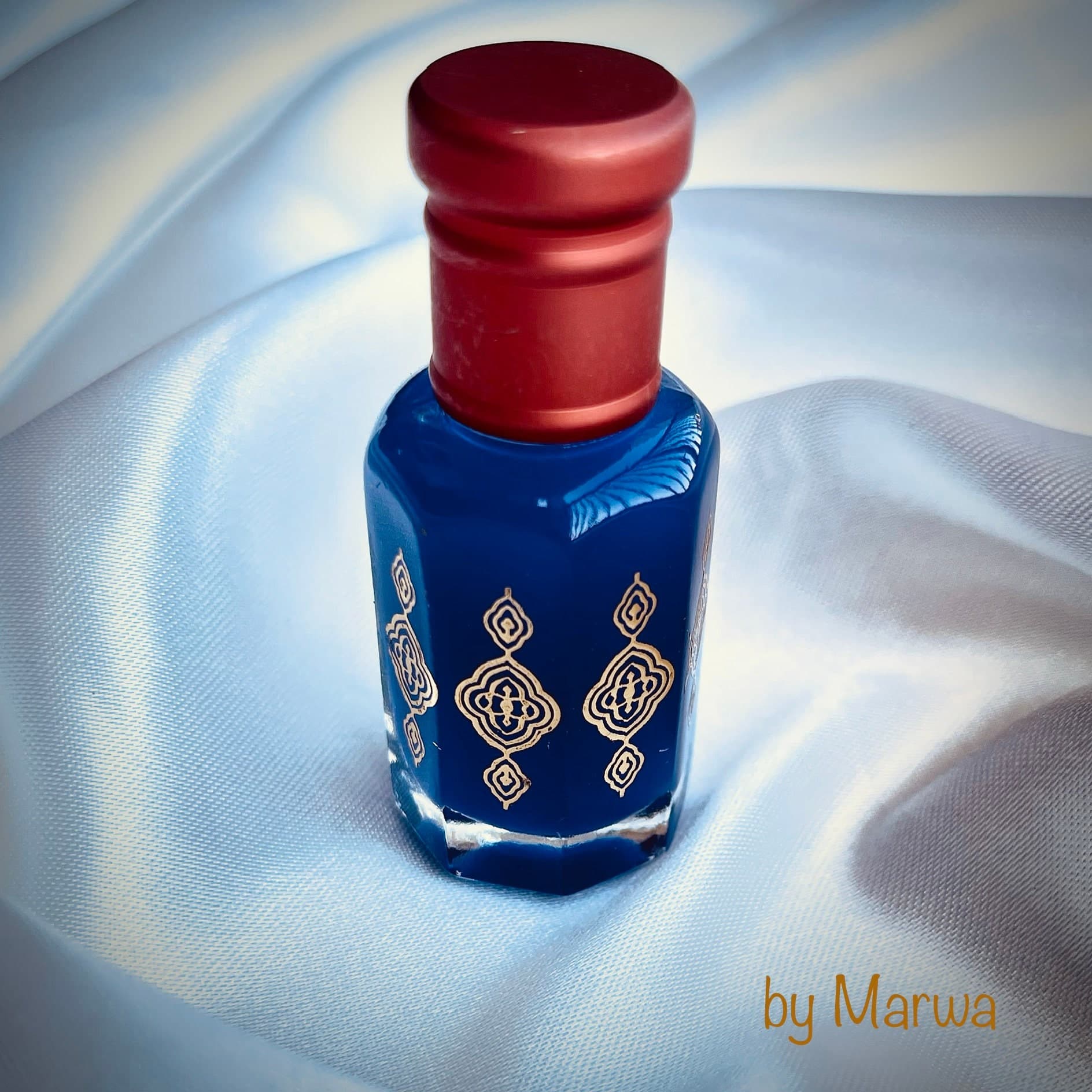 Powder Musk Perfume Oil: Floral Powdery Attar, Alcohol-Free - image 5