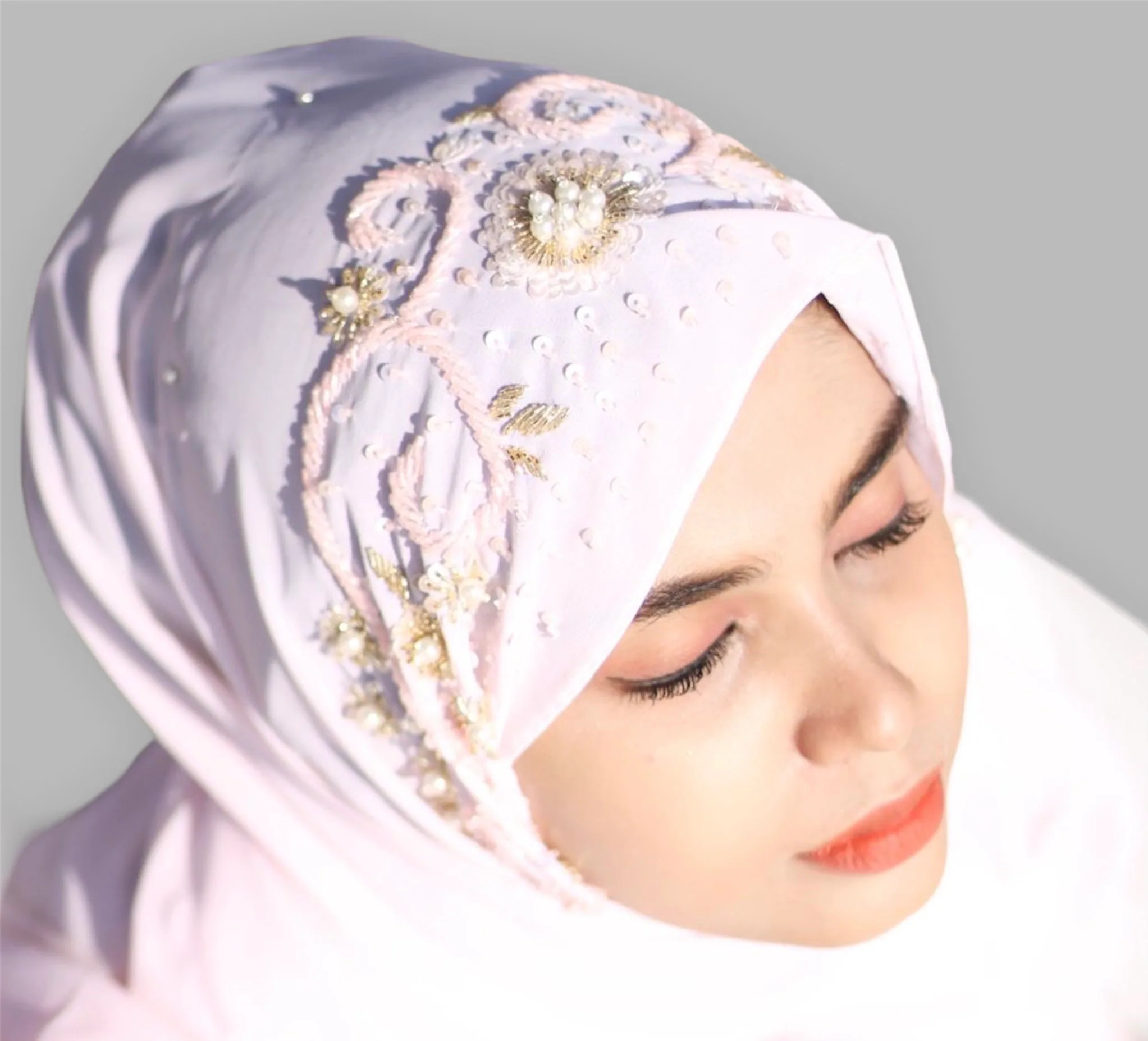 Luxury Baby Pink Hijab: Sequin & Pearl Embellished Bridal Couture