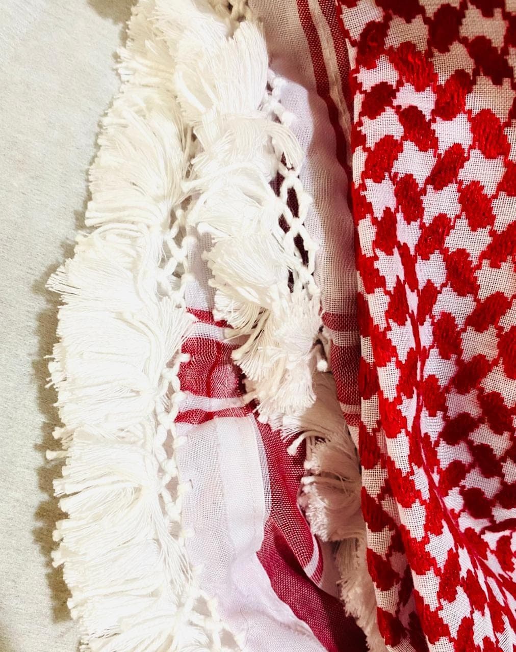 Traditional Keffiyeh Scarf, Maliki Headband, Red White Fabric Wrap (48"x48") - image 2