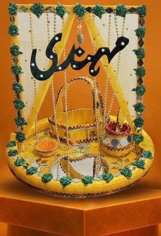 Mehndi Thaal/ Wedding Decoration (16 inch) Cone Mehndi/