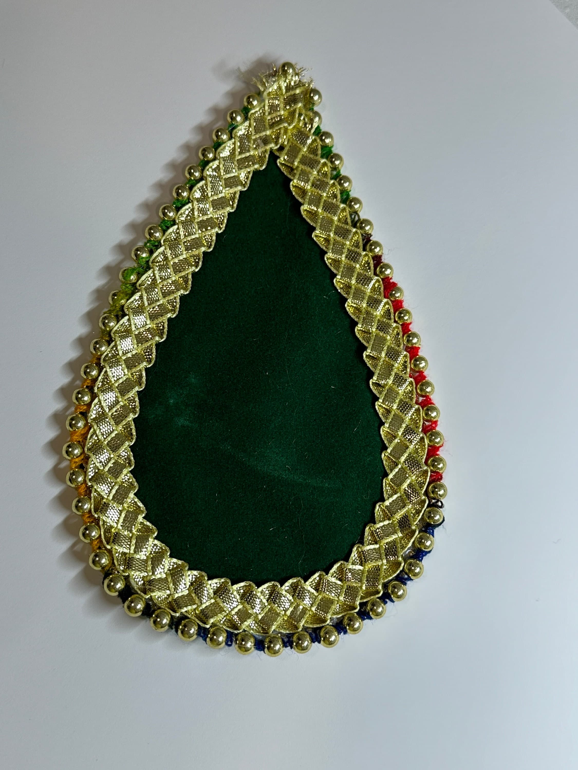 Mehndi Paan Patta/ Decorative Leaf for Special Events (2 Pieces) - image 5