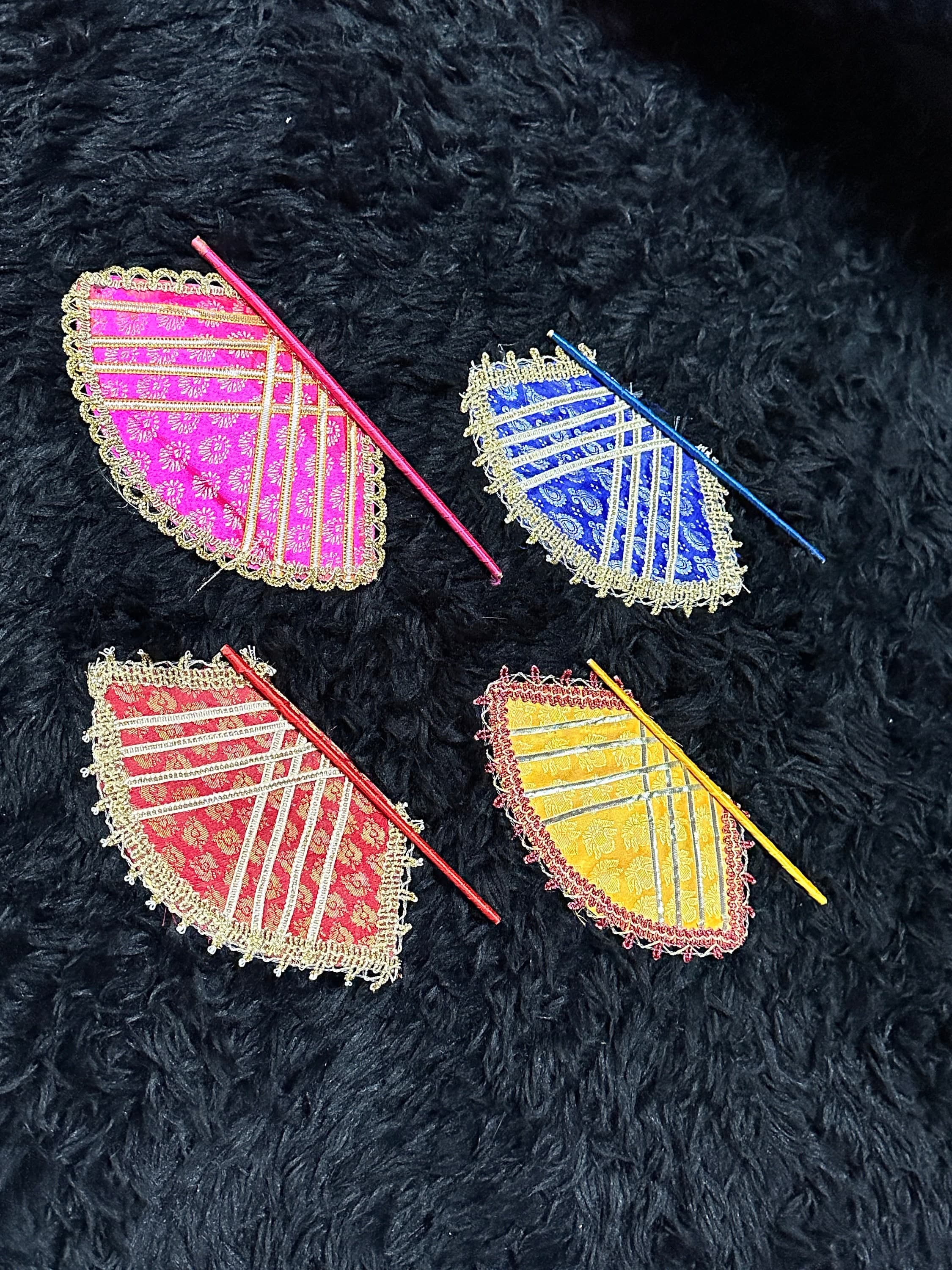 Wedding Decorations/ Mehndi Decor/ Plastic Fans-Party & Cushion Covers Favor / Dholki Wedding/Sangeet/Shaadi/Barat