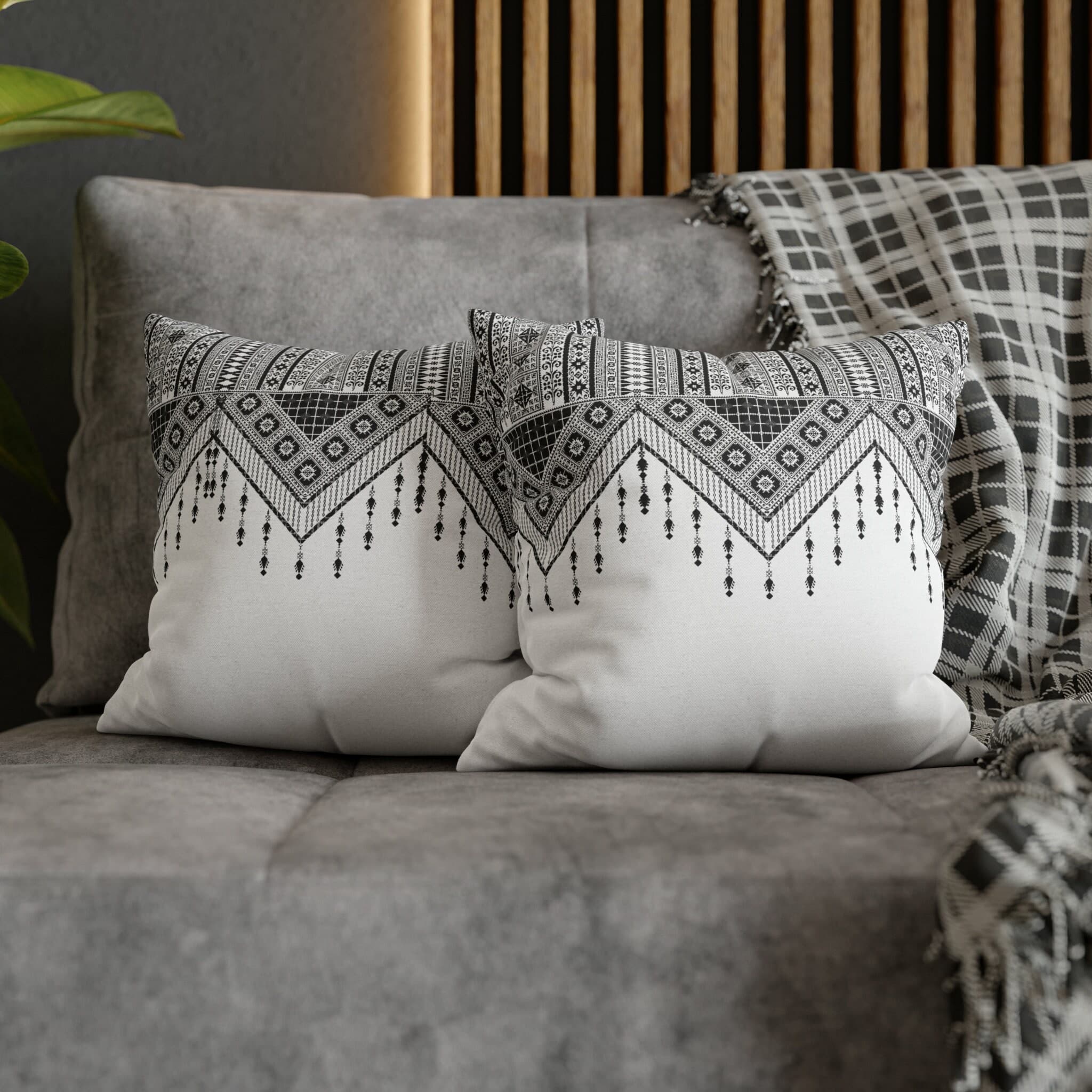 Palestinian Tatreez Print Pillowcase: Double-Sided Home Decor