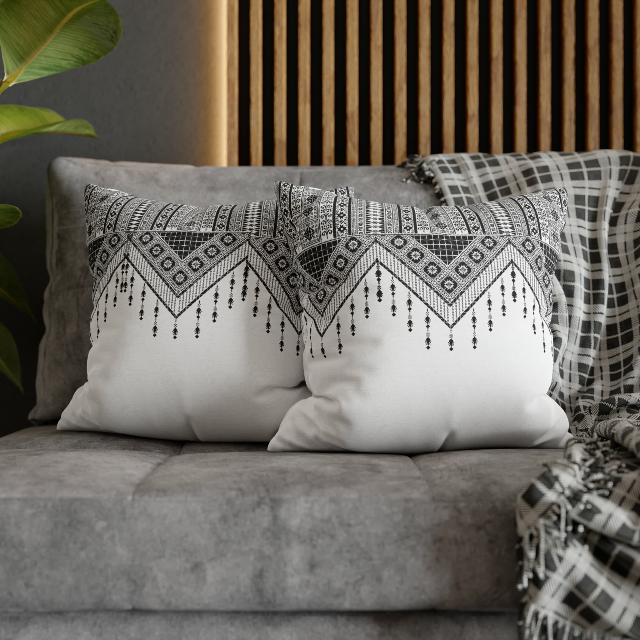 Palestinian Tatreez Print Pillowcase: Double-Sided Home Decor - image 4
