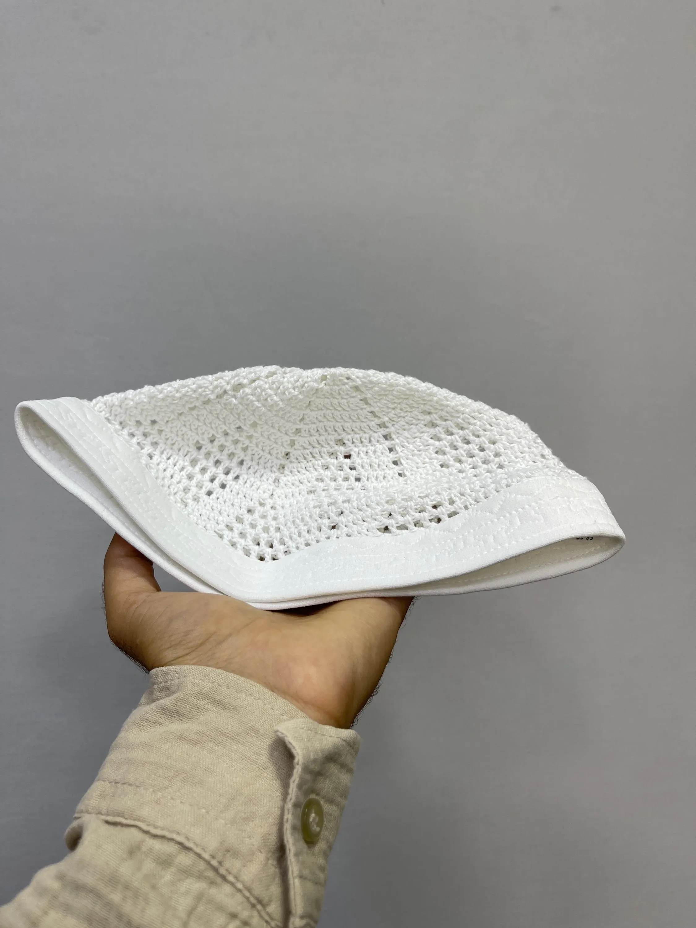 HAND WHİTE EGYPT Kufi Premium Quality Soft Kufi With Border Knit Judi/Kufi Hat Muslim Men - Islamic Gift for Him,Ramadan Gift,Eid Gift - image 4