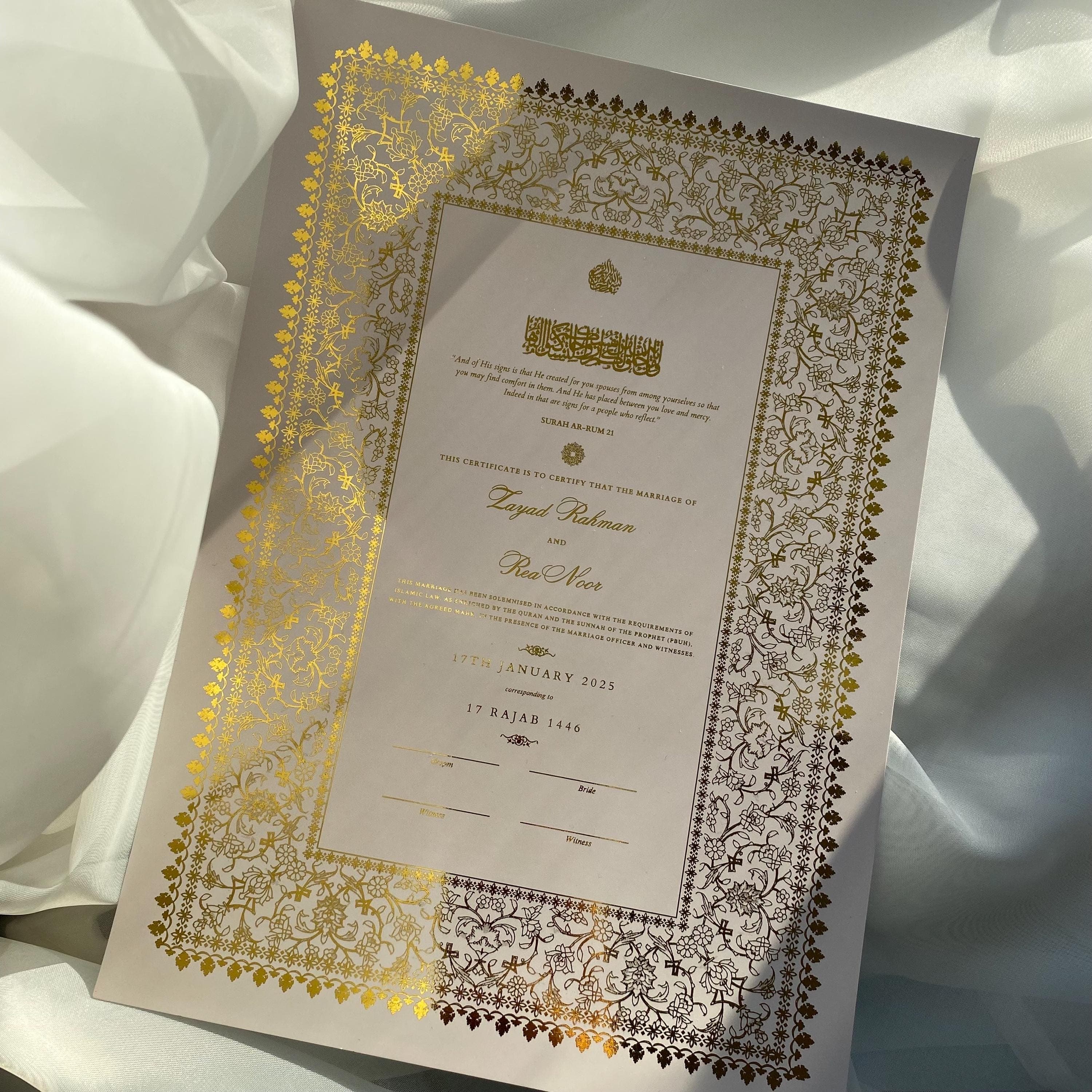 Foiled Nikkah Certificate: Personalised Islamic Wedding Contract A4 - image 3