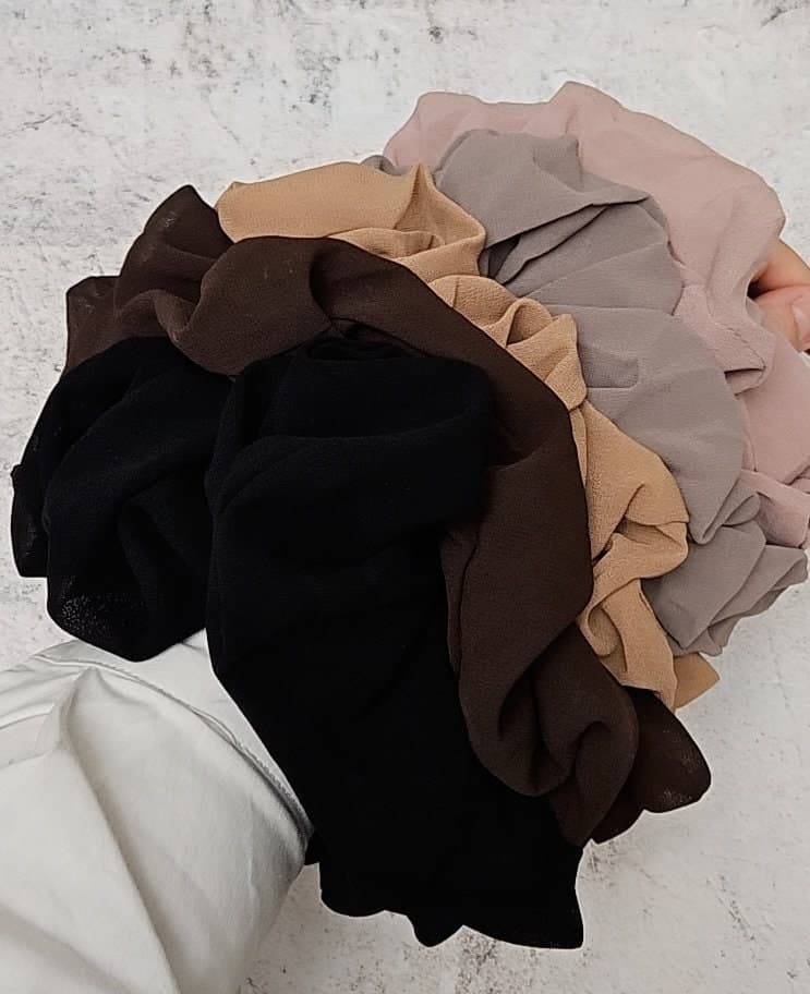 Chiffon scrunchie LARGE, chiffon hijab scrunchie, tie hair scrunchie, large hijab scrunchie, volume scrunchie - image 5