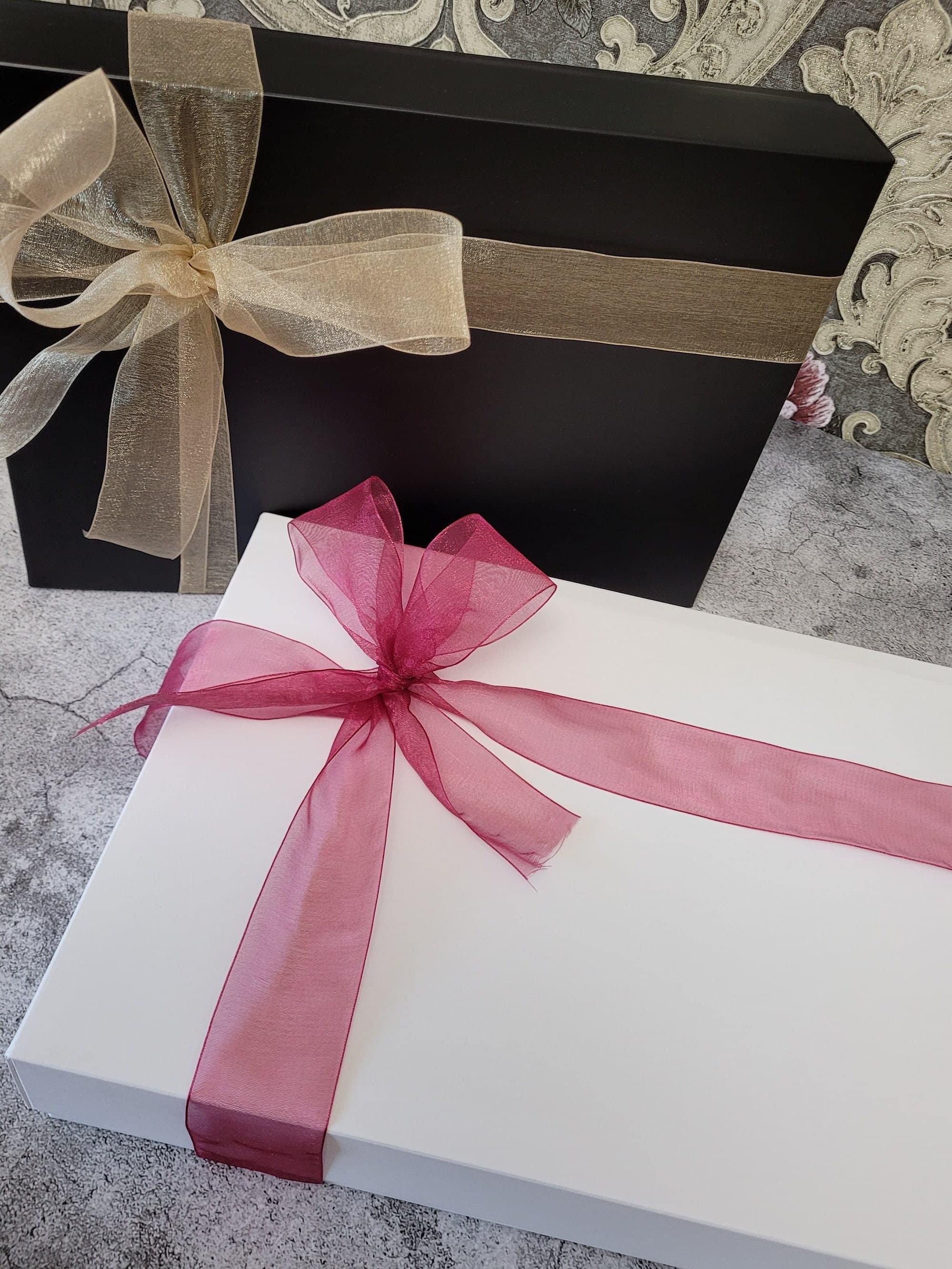 Gift box wrapping, gifts for her, personalised gift for her, hijab, abaya - image 4