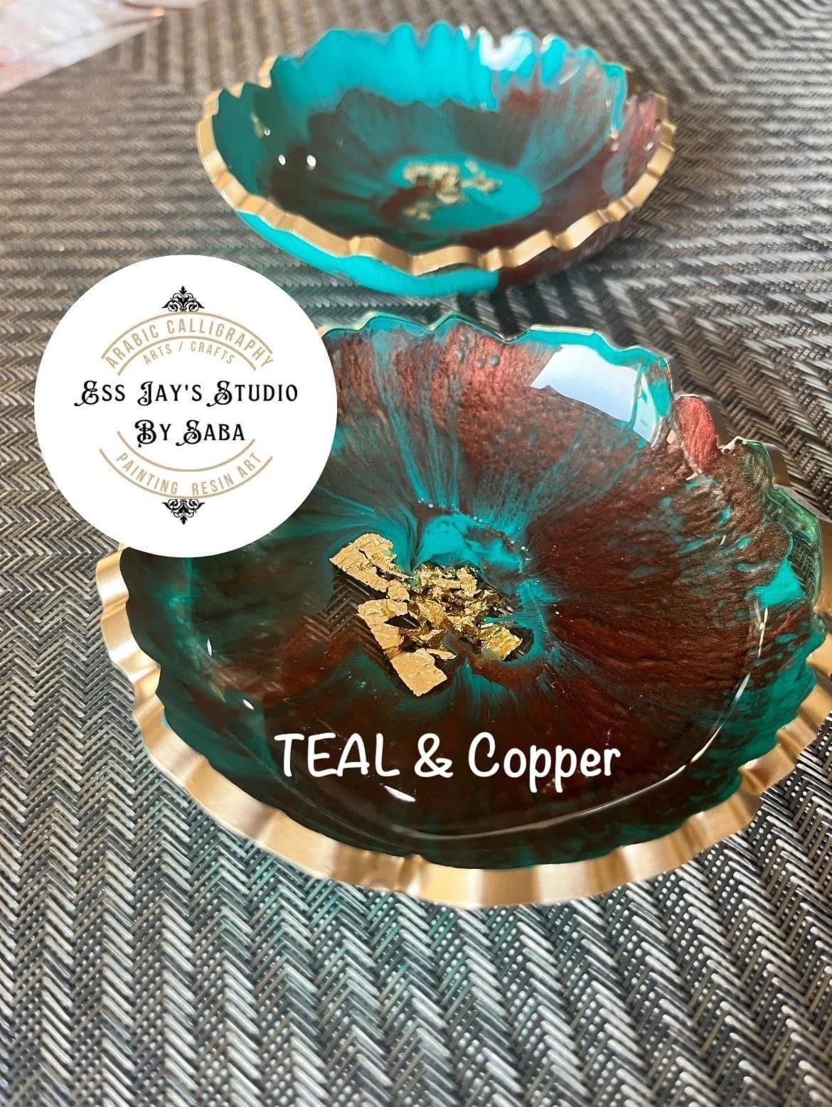 Resin Jewellery Bowls/ Resin flower bowl-Accessories bowl/decore/home decore/gifts for her/house warming gifts/birthday gifts