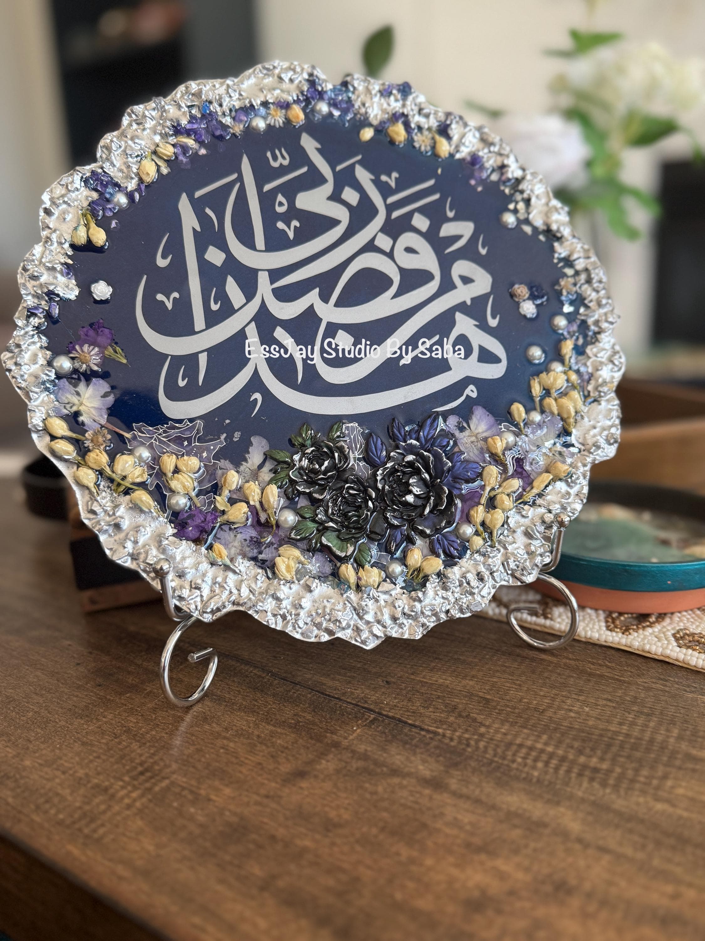 Luxury Resin display plaque | House warming gifts | Home Decor
