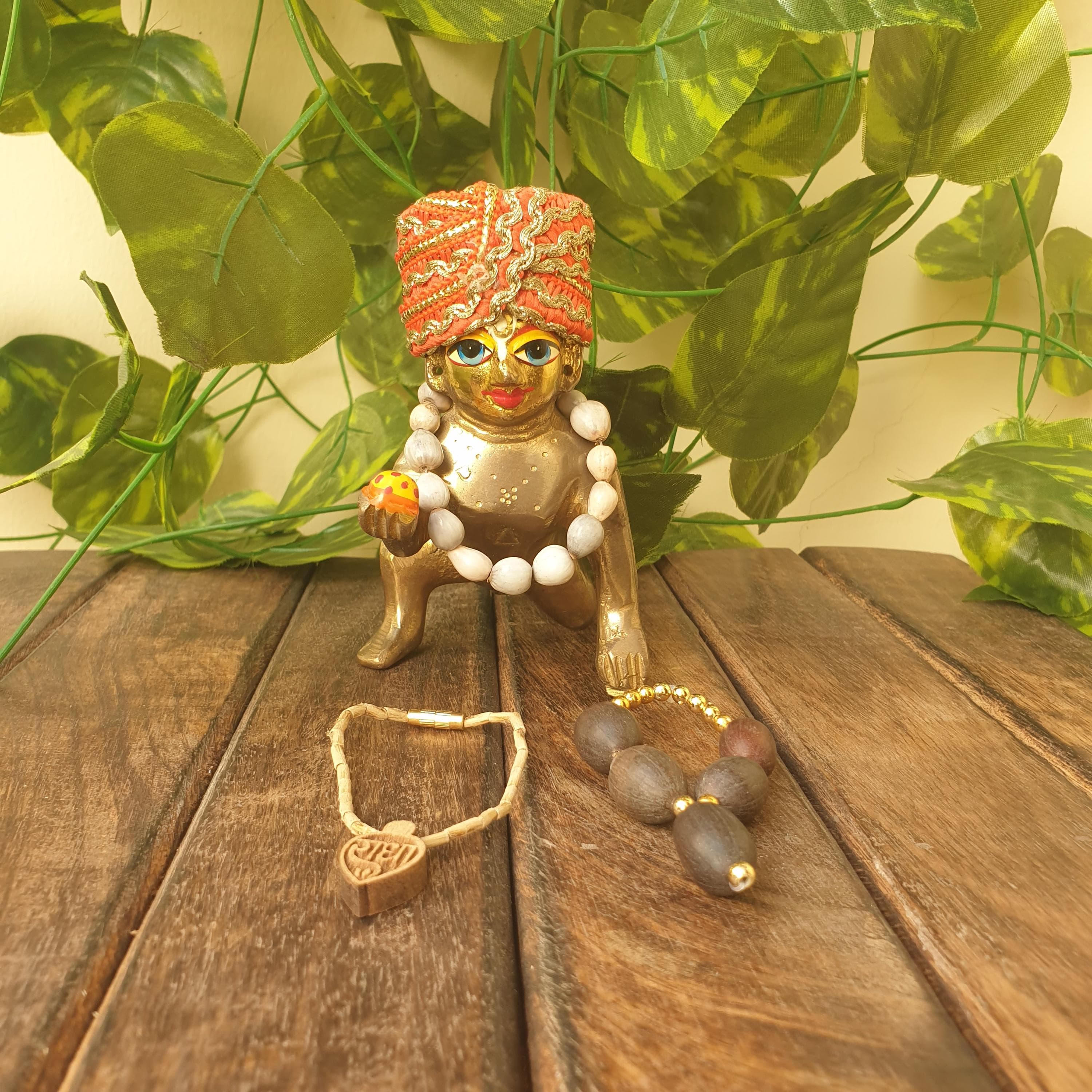 tulsi, vaijanti ,kamal gatta mala , laddu gopal, bal gopal , jewellery, beby krishna, deity ornament, lord krishna accessories