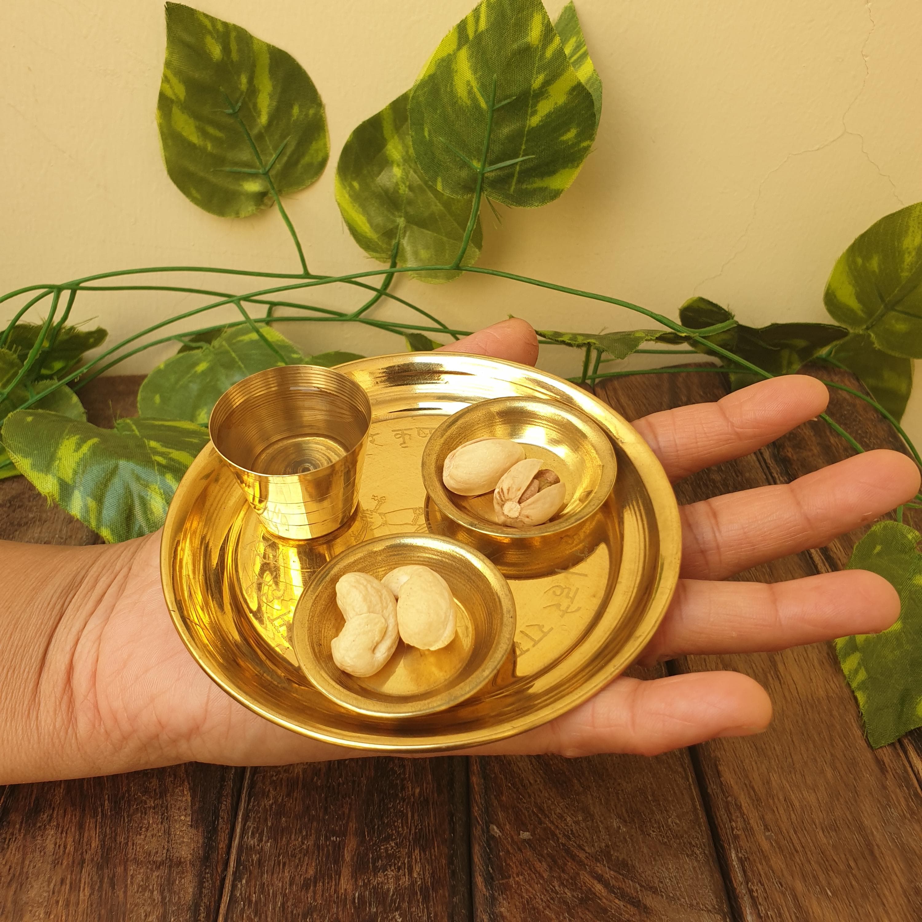 brass bhog thali set , brass thali set of 4, puja thali, brass planter, pooja, brass, thali set, temple, god, pooja plate, gifting, hindu gods, god pooja ,bhog thal ,prasad thali, plate,  bowl, laddu gopal dress