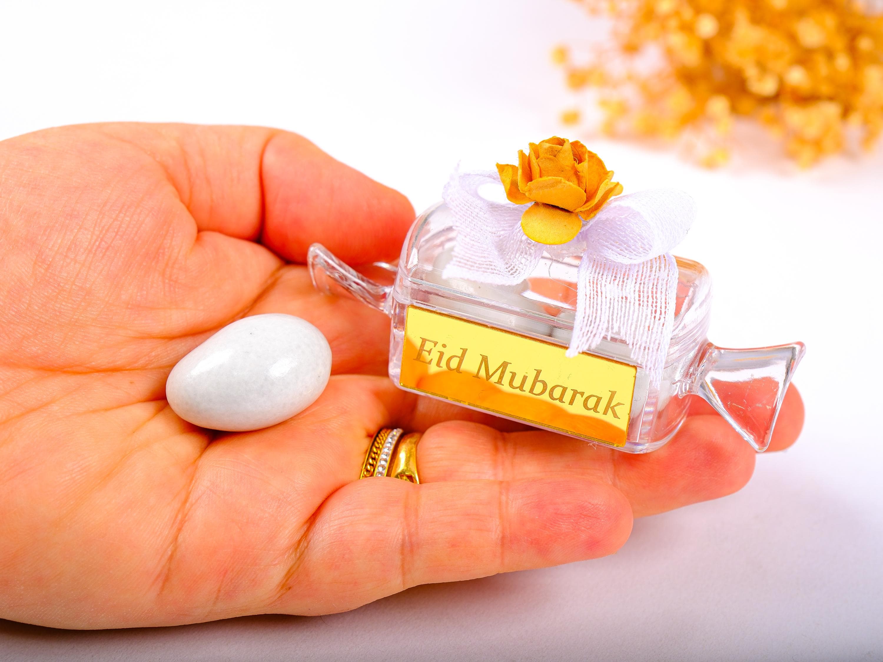 Single Personalized Almond Dragee Favors: Ramadan, Eid, Wedding, Shower