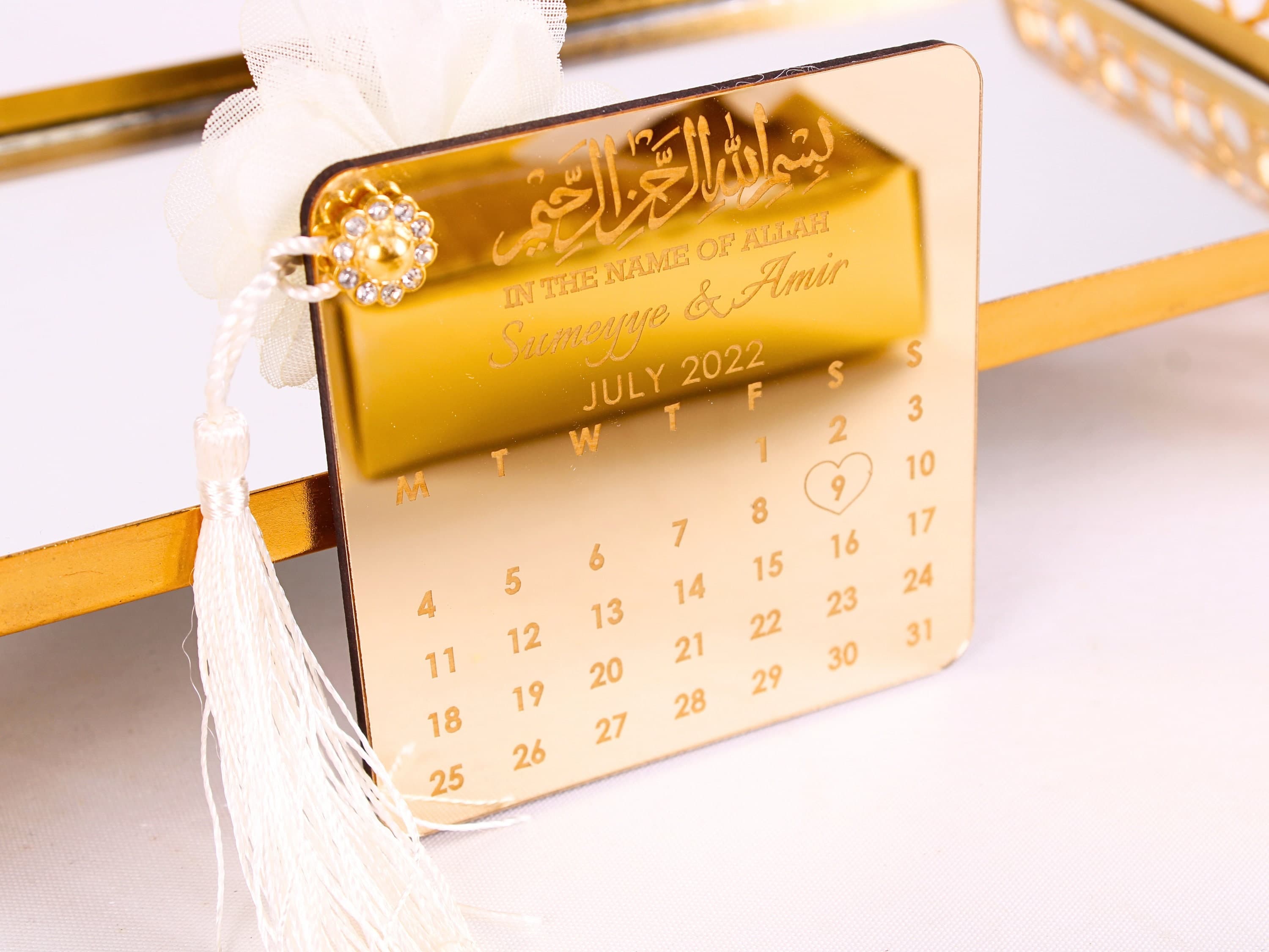 Personalized Muslim Wedding Magnet Favors: Acrylic Calendar