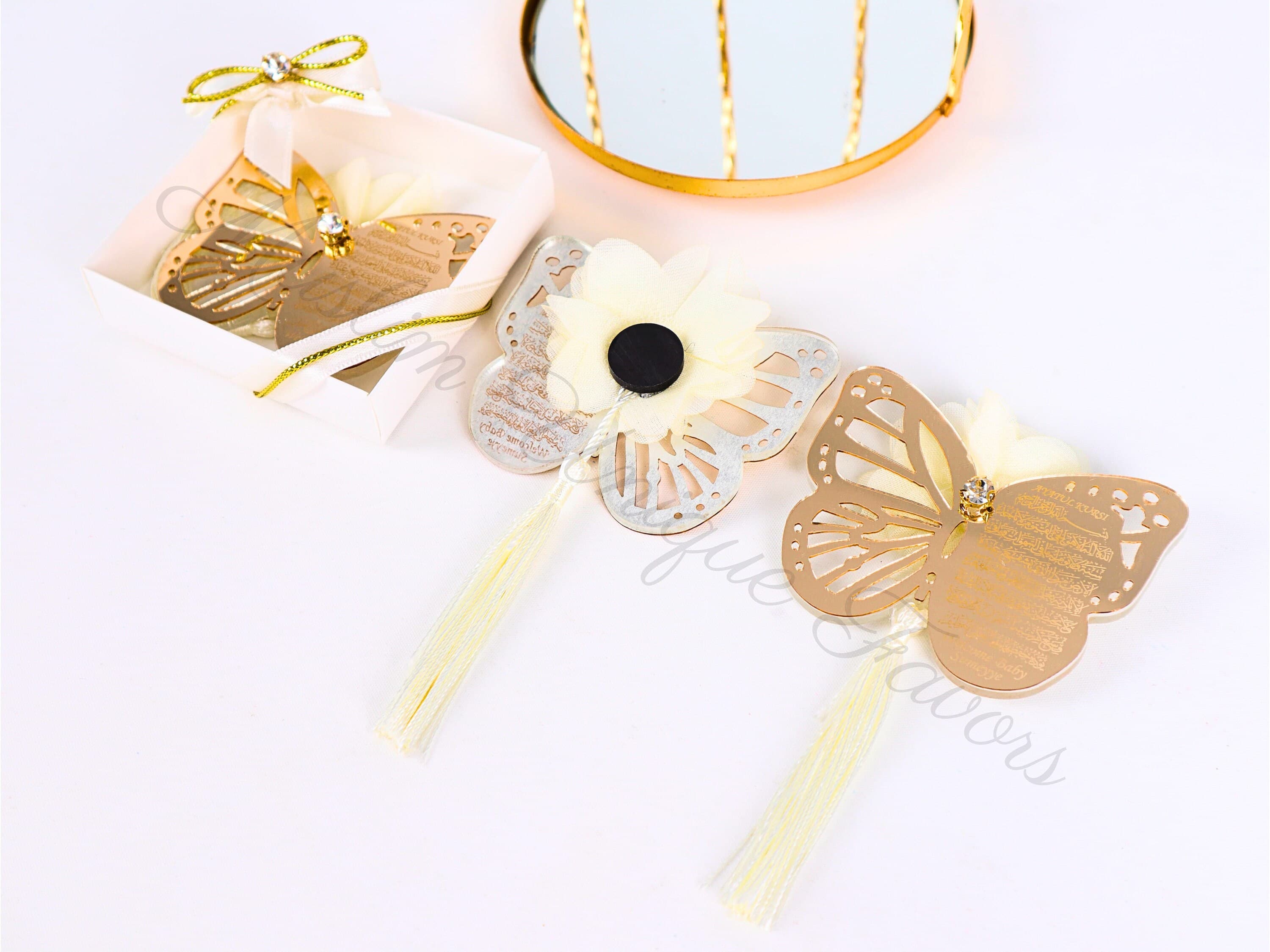 Personalized Ayatul Kursi Butterfly Magnet: Gold Acrylic Wedding Favor - image 3