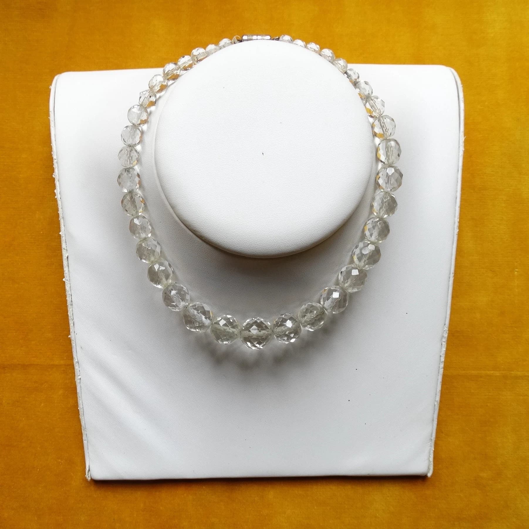 Necklace with clear glass beads, 1950s short beaded choker, Vintage costume jewellery