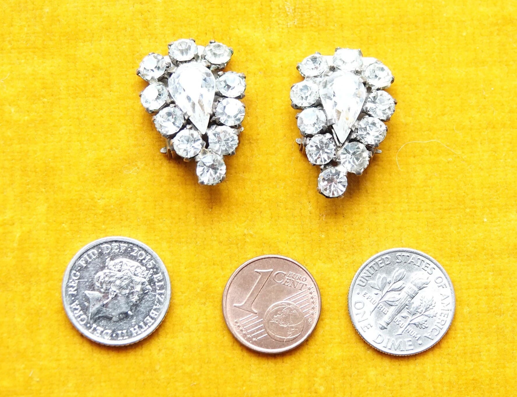 Vintage Rhinestone Teardrop Clip On Earrings, 1930s Art Deco - image 3