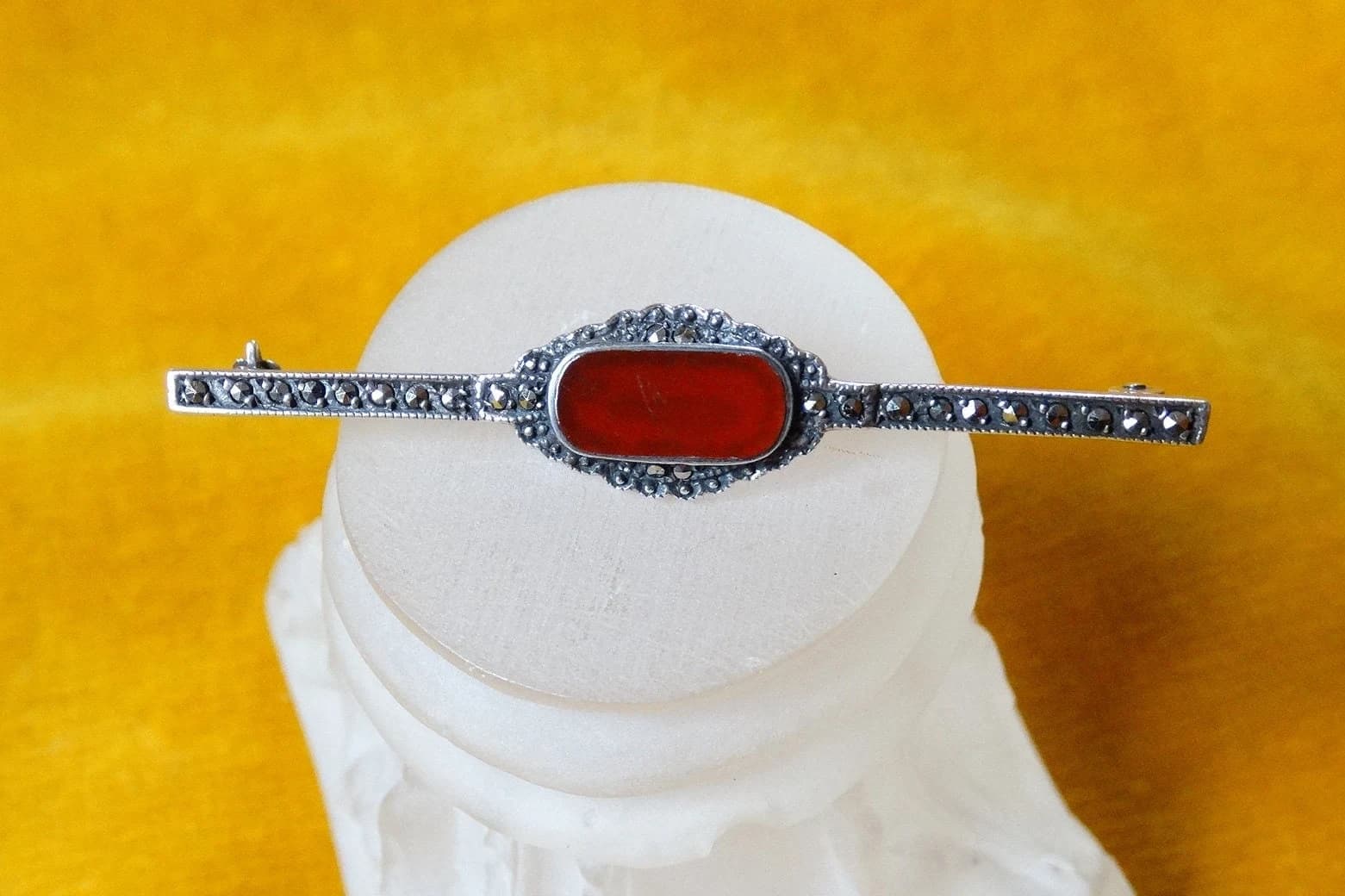 Art deco brooch, silver, carnelian & marcasite/Tie or cravat pin