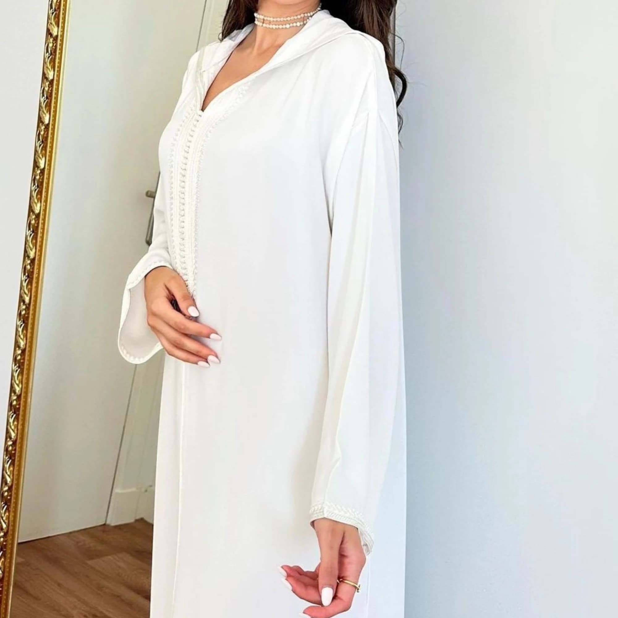 Classy Off-white jellaba, Omra-Hajj djellaba, Embroidered jalaba, Hooded moroccan dress, bride arabic dress, gift for her, Nikah dress. - image 4